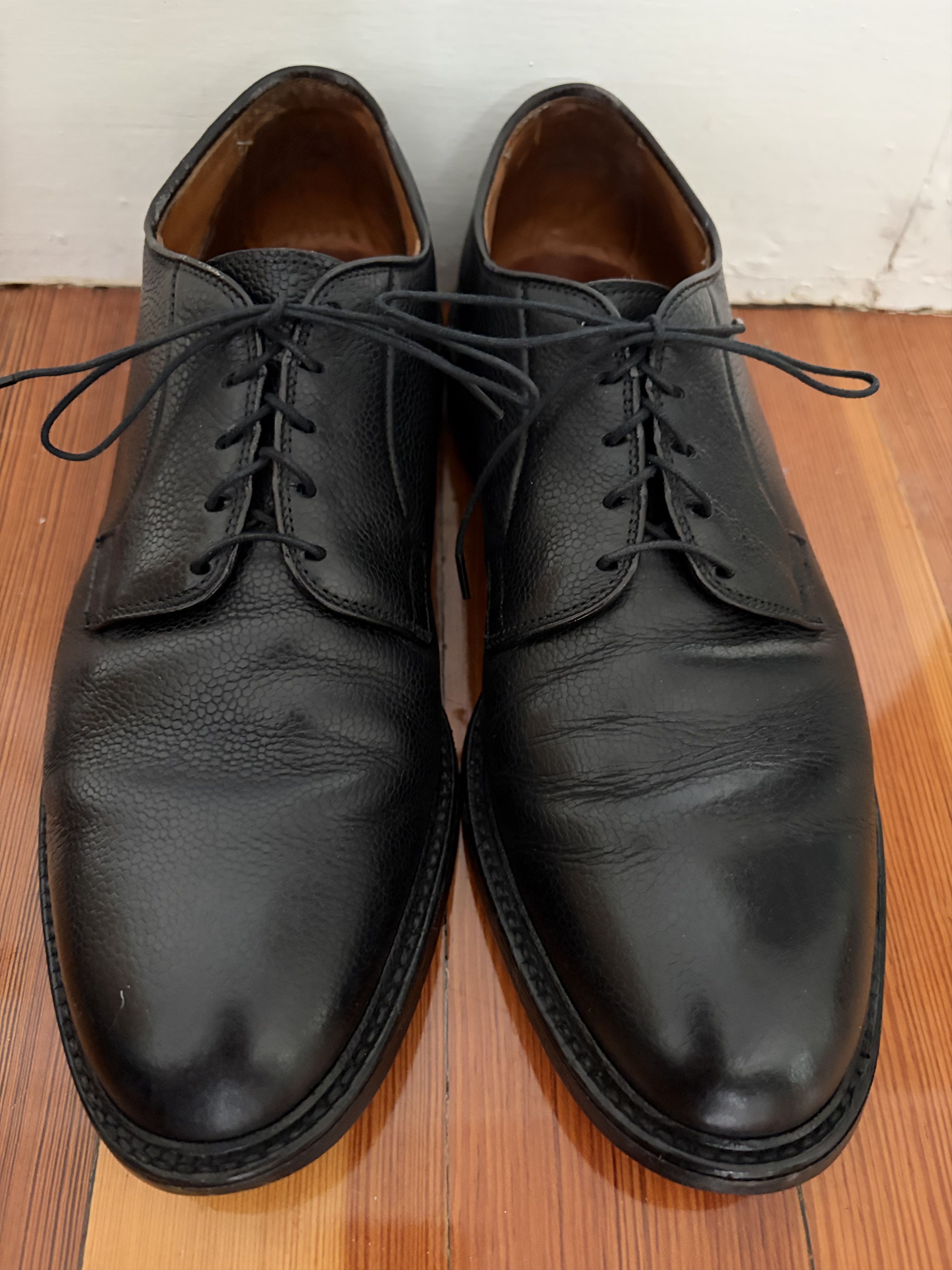 Allen Edmonds Leeds blucher in grained leather Size US 10.5 / EU 43-44 - 8 Thumbnail
