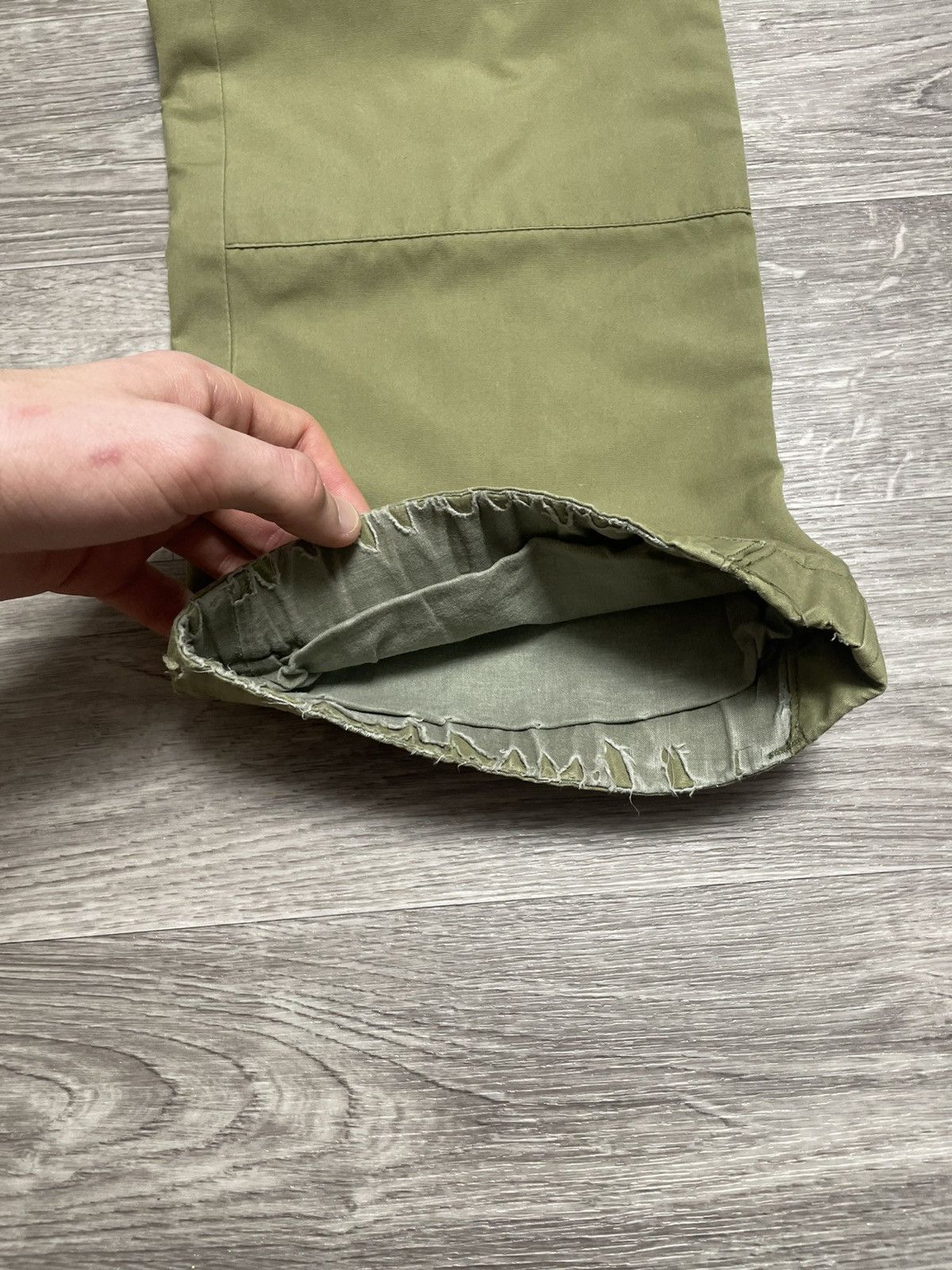 Fjallraven Vintage Fjallraven Khaki Cargo Pants Outdoor 90s Size US 29 - 8 Thumbnail