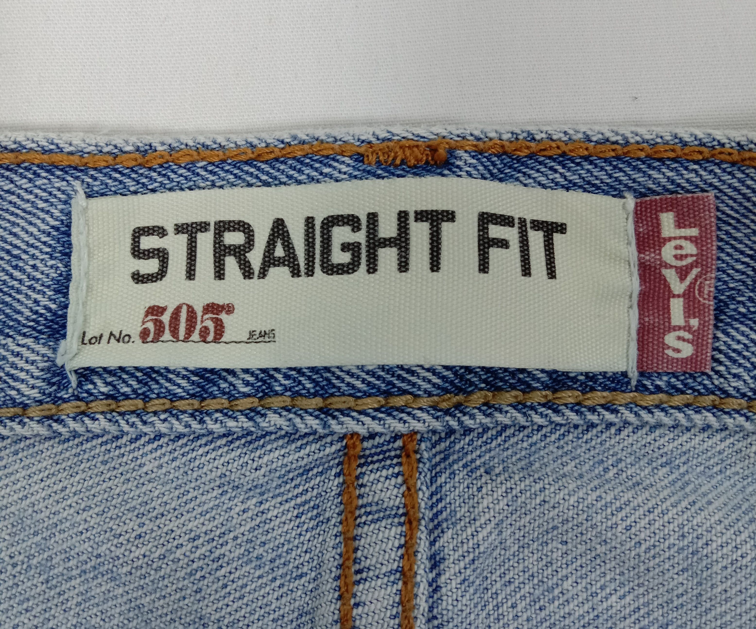 Levi's Vintage Levi's 505 Jeans Straight Fit Light Wash Denim Size US 34 / EU 50 - 11 Thumbnail