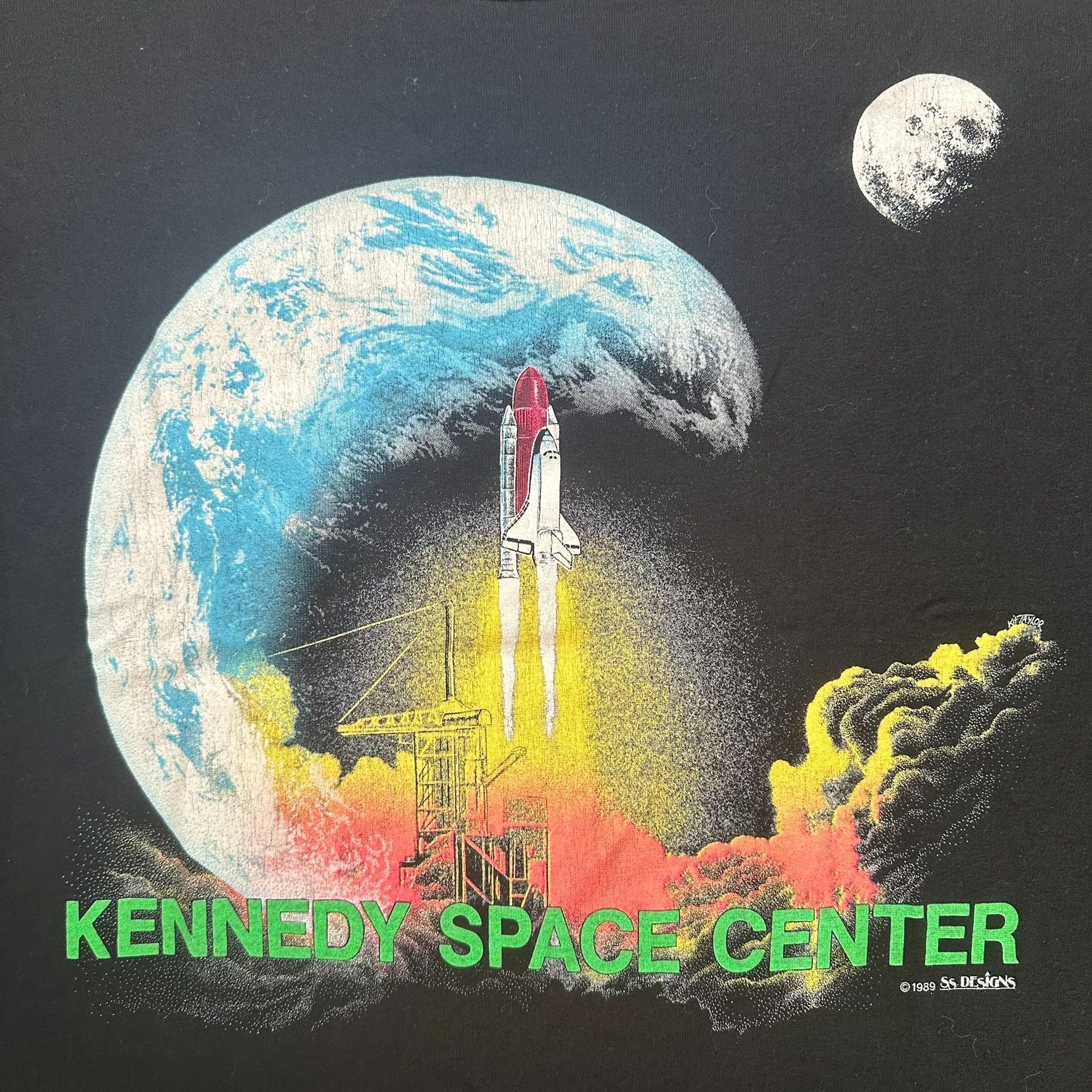 Jerzees Vintage 80s Kennedy Space Center T-Shirt NASA Space Shuttle Size US M / EU 48-50 / 2 - 2 Thumbnail