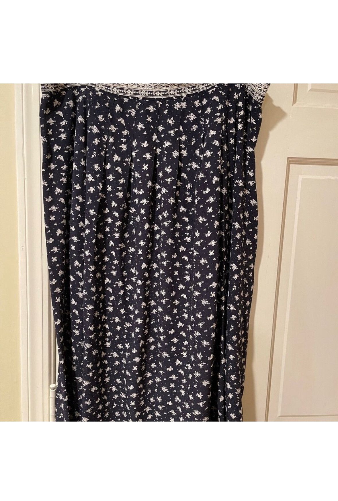 Sezane Sezane Alicia Midi Skirt in 2-tone jacquard Size 36" / US 14 / IT 50 - 2 Thumbnail