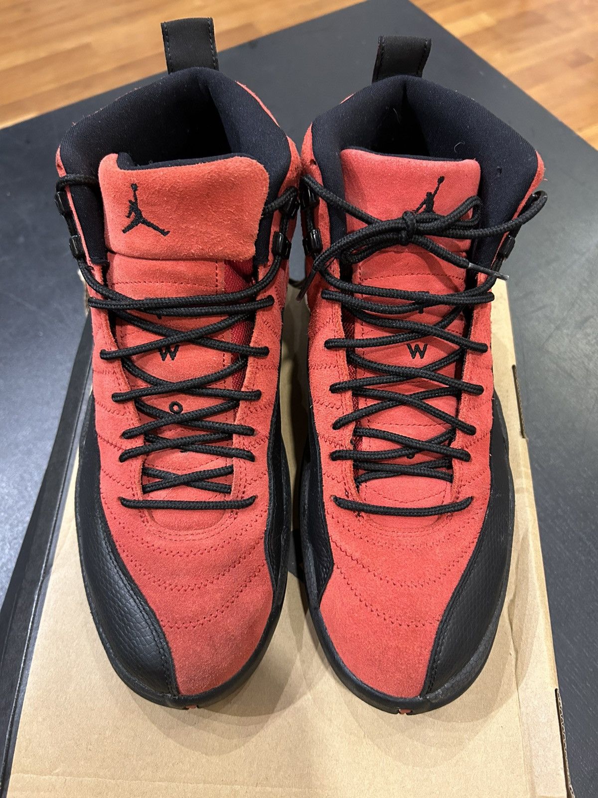 Jordan Brand Jordan 12 Retro ‘Reverse Flu Game’ Size US 11 / EU 44 - 4 Thumbnail