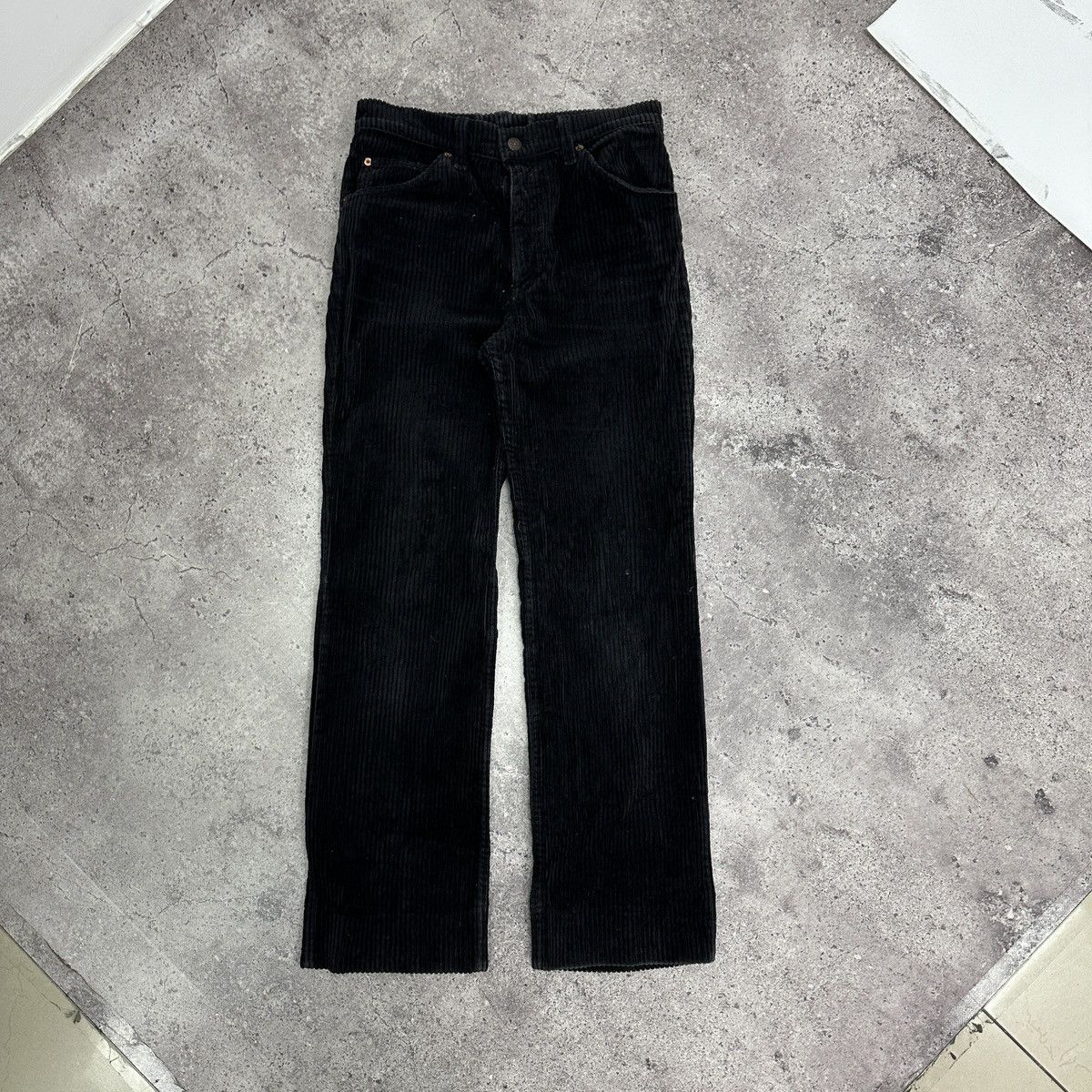 Levi's Vintage 1973 70s Levis Corduroy Bootcut Jeans France rare og Size US 31 - 1 Thumbnail