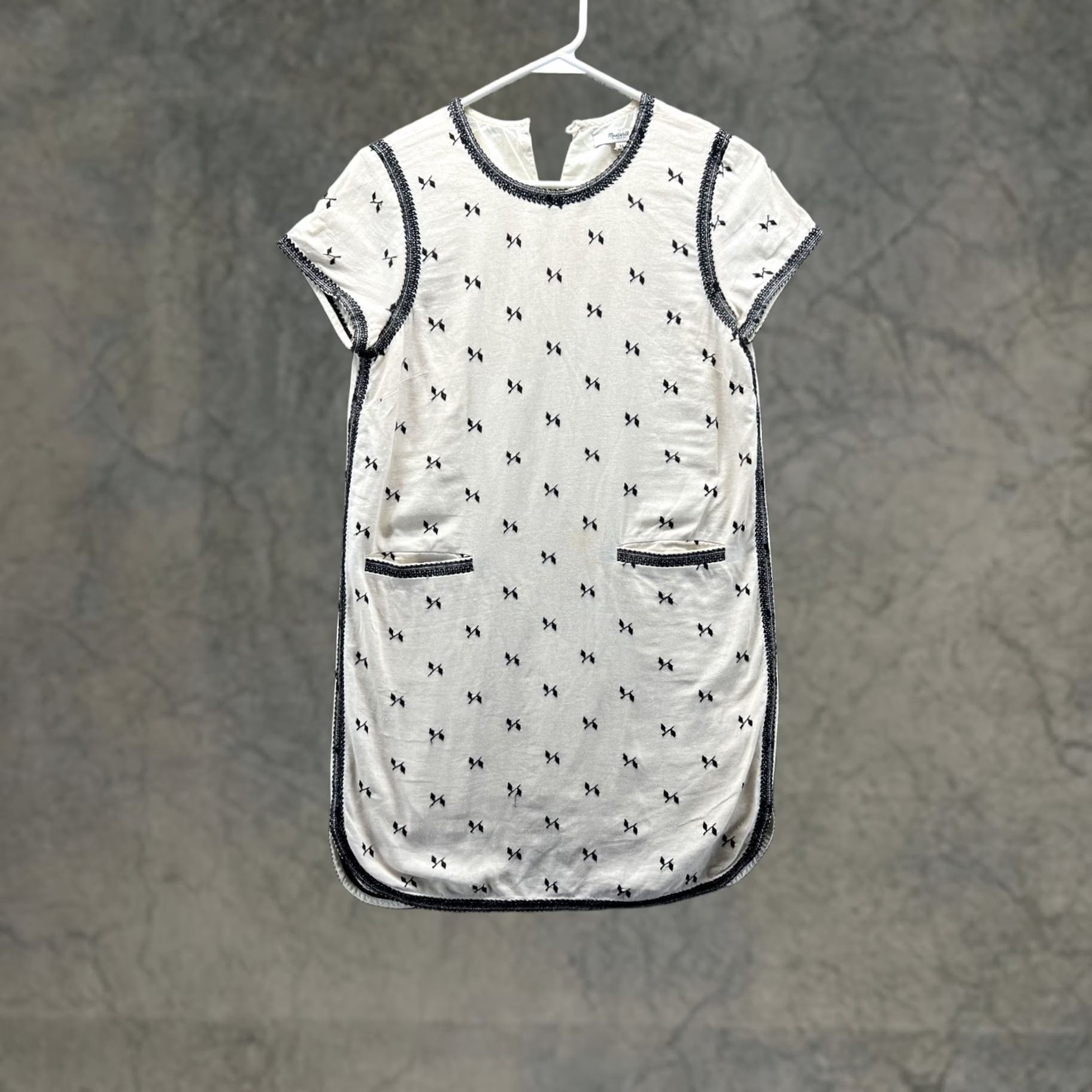 Madewell Madewell Dress Womens XS White Embroidered Geometric Shift T Shirt Short Sleeve Size XS / US 0-2 / IT 36-38 - 1 Thumbnail