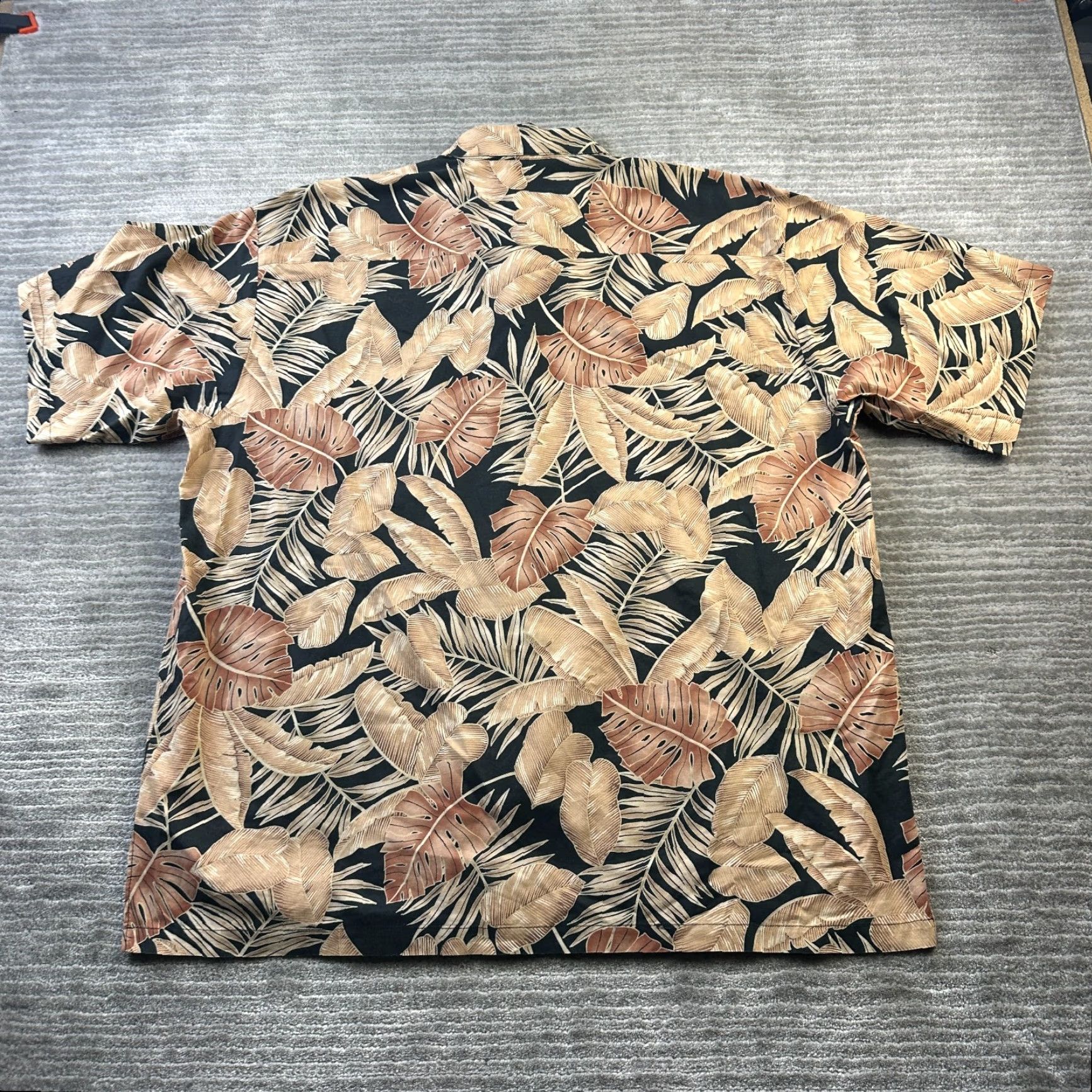 Tori Richard Tori Richard Shirt XL Mens Brown Palm Hawaiian Button Up Size US XL / EU 56 / 4 - 2 Thumbnail