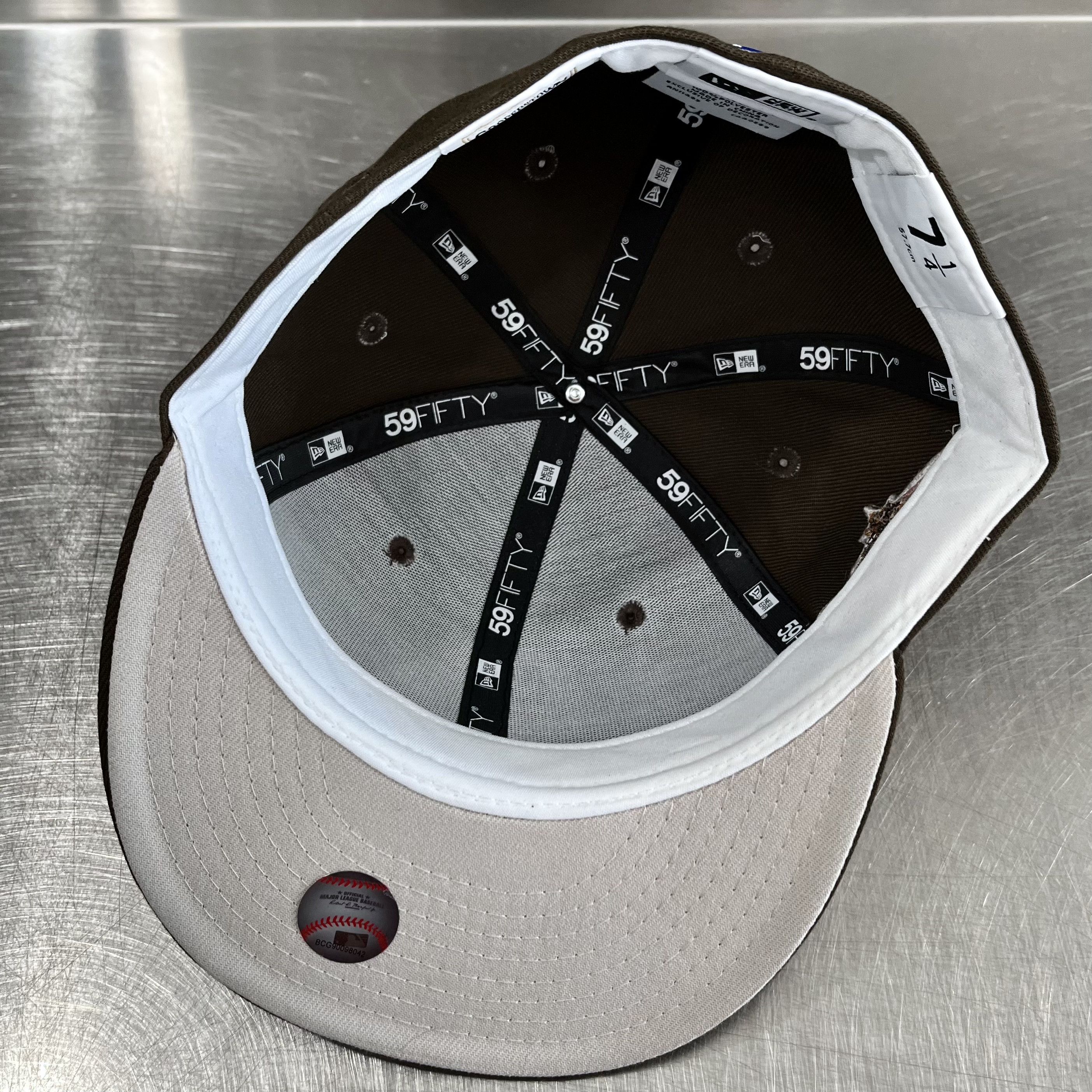 Hat Club × MyFitteds × New Era Seattle Mariners Snickers 2001 ASG Patch MyFitteds Hat 7 1/4 Size ONE SIZE - 6 Thumbnail