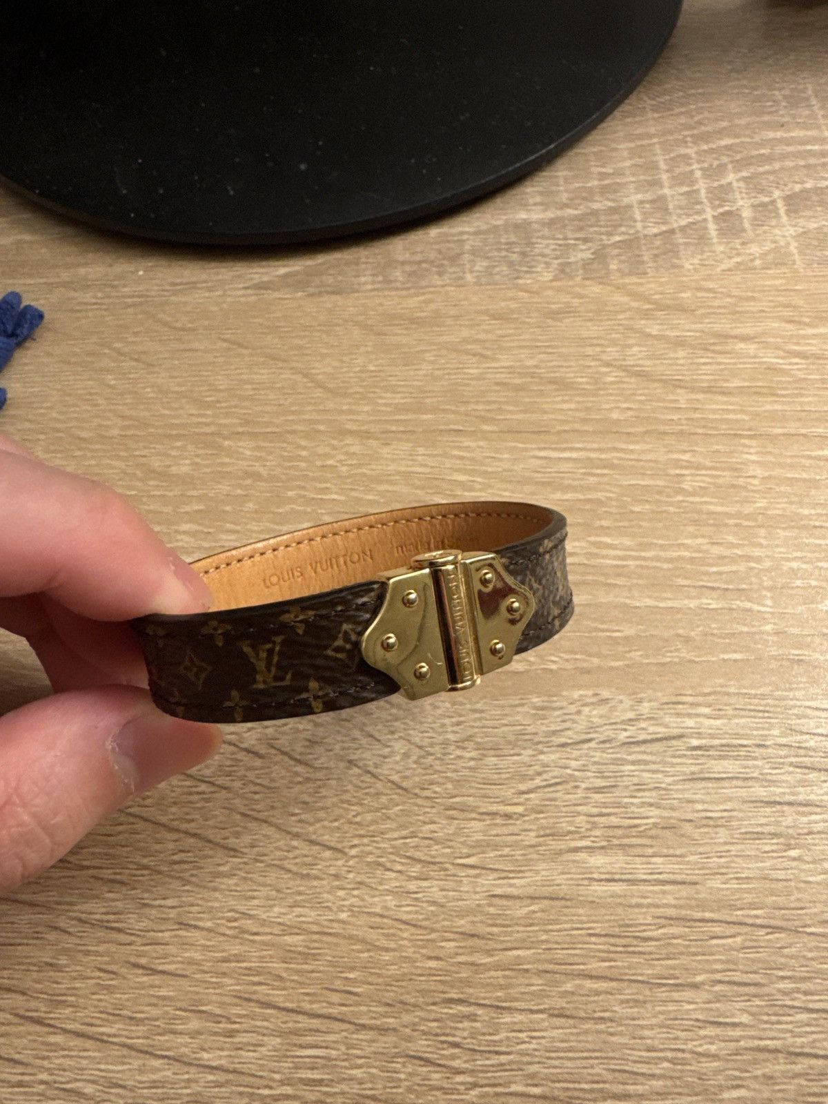 Louis Vuitton Louis Vuitton Nano Monogram Leather Bracelet Size ONE SIZE - 4 Thumbnail