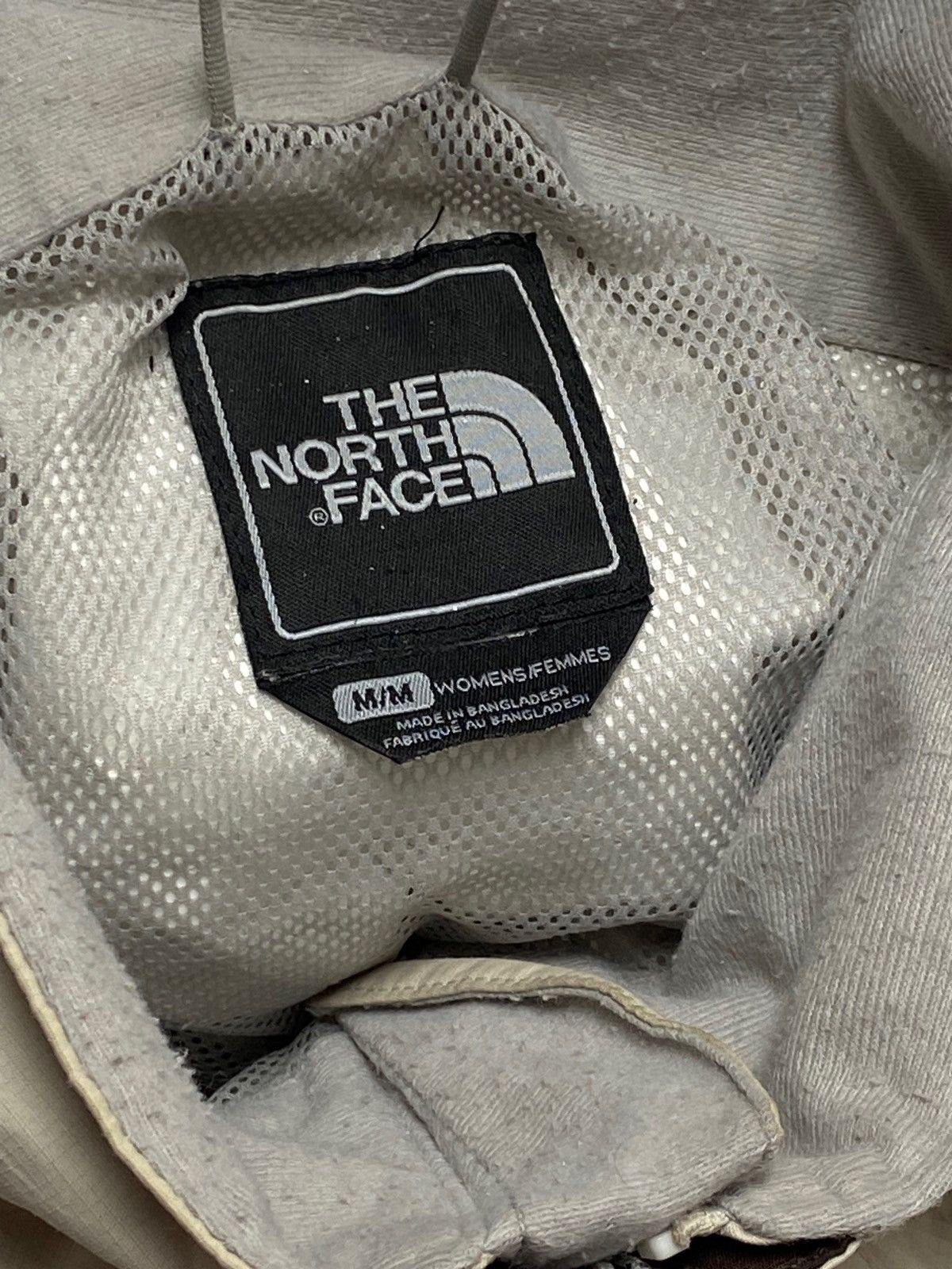 The North Face Vintage THE NORTH FACE Grey Waterproof Windbreaker Shell Size US M / EU 48-50 / 2 - 5 Thumbnail