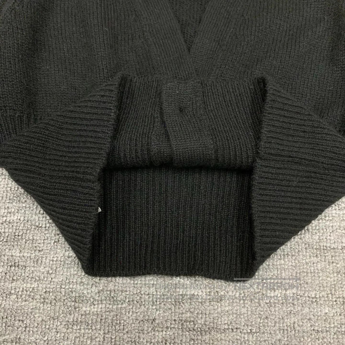 Miu Miu Miu Miu Black Cashmere Short Cardigan. Size US M / EU 48-50 / 2 - 8 Thumbnail