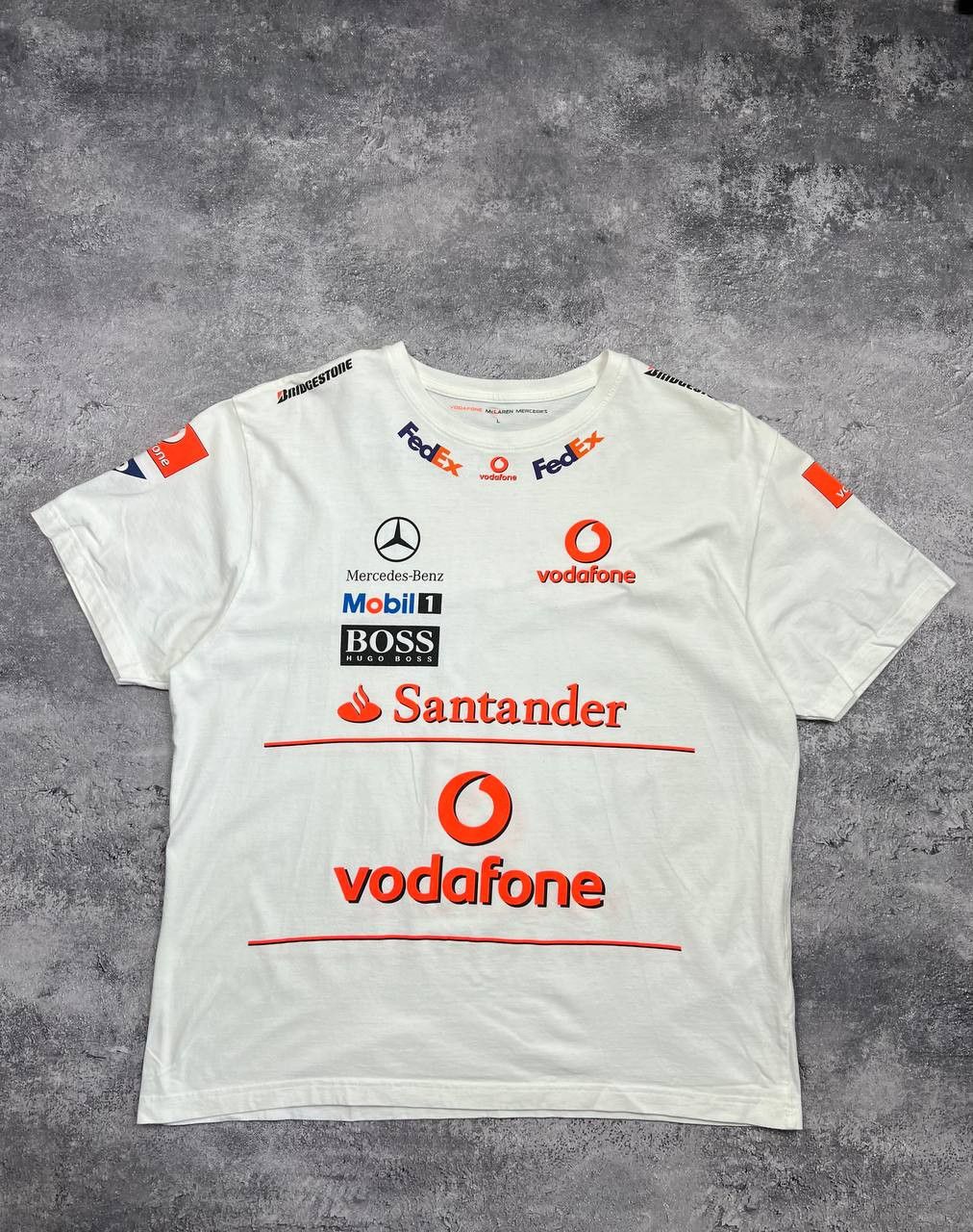 Mercedes-Benz Mercedes-Benz McLaren Racing Vodafone Tee Y2K Size US L / EU 52-54 / 3 - 1 Thumbnail