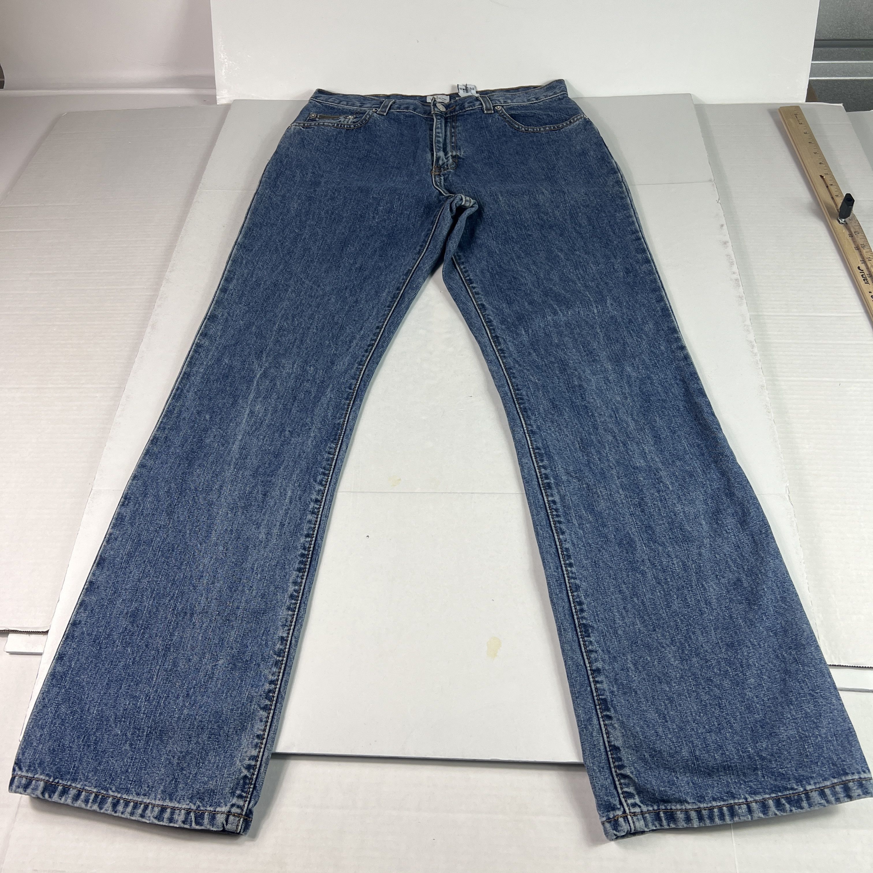 Calvin Klein VTG Calvin Klein Jeans Mid Rise Boot Cut Blue Faded Denim Size 32" / US 10 / IT 46 - 1 Thumbnail