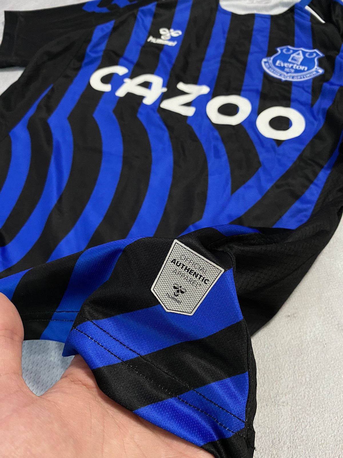 Hummel Hummel Men's Everton Soccer Jersey M Cazoo A2 Size US S / EU 44-46 / 1 - 4 Thumbnail