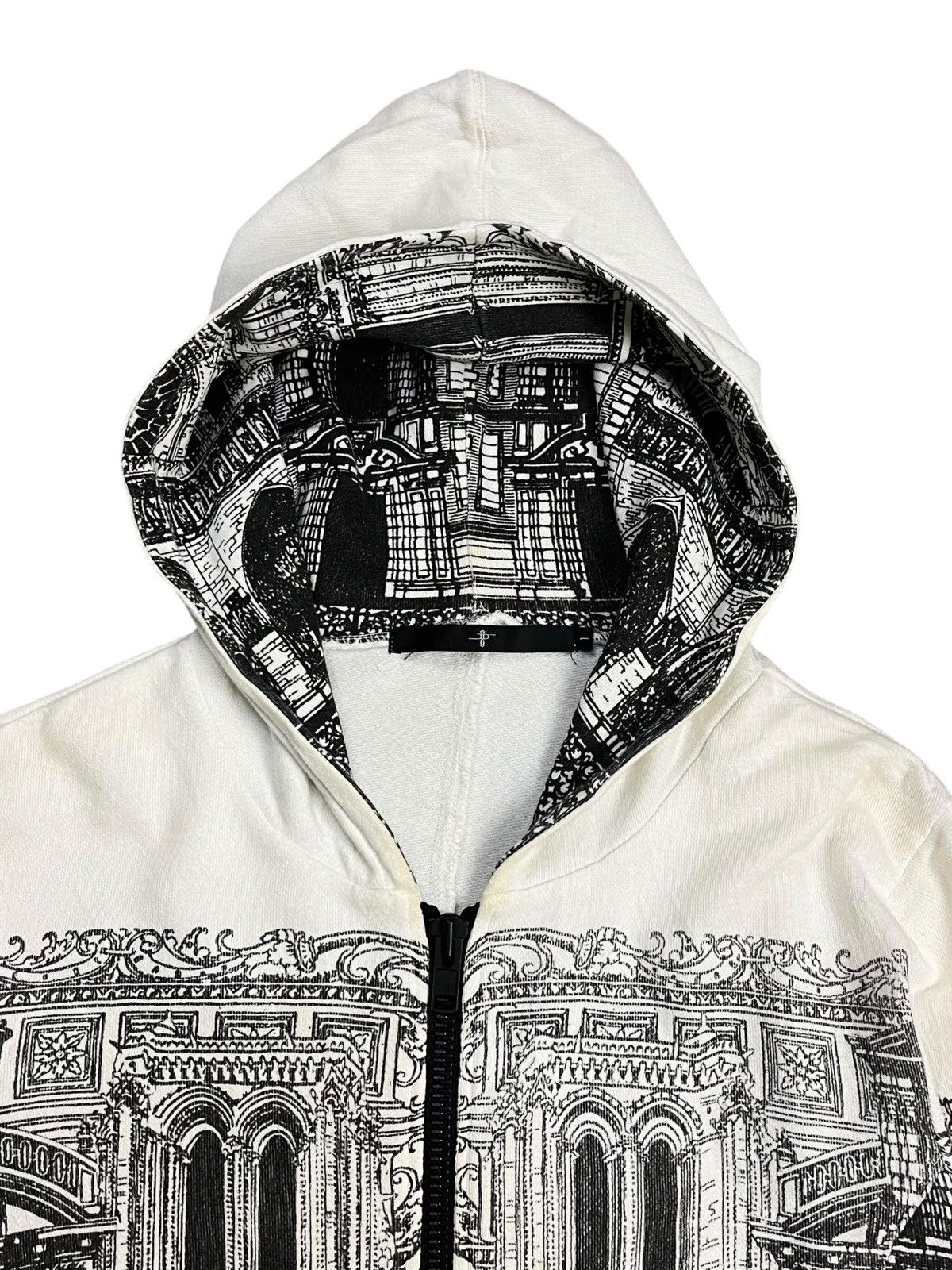 20471120 2000s No ID - Castle Zip Hoodie Size US M / EU 48-50 / 2 - 5 Thumbnail