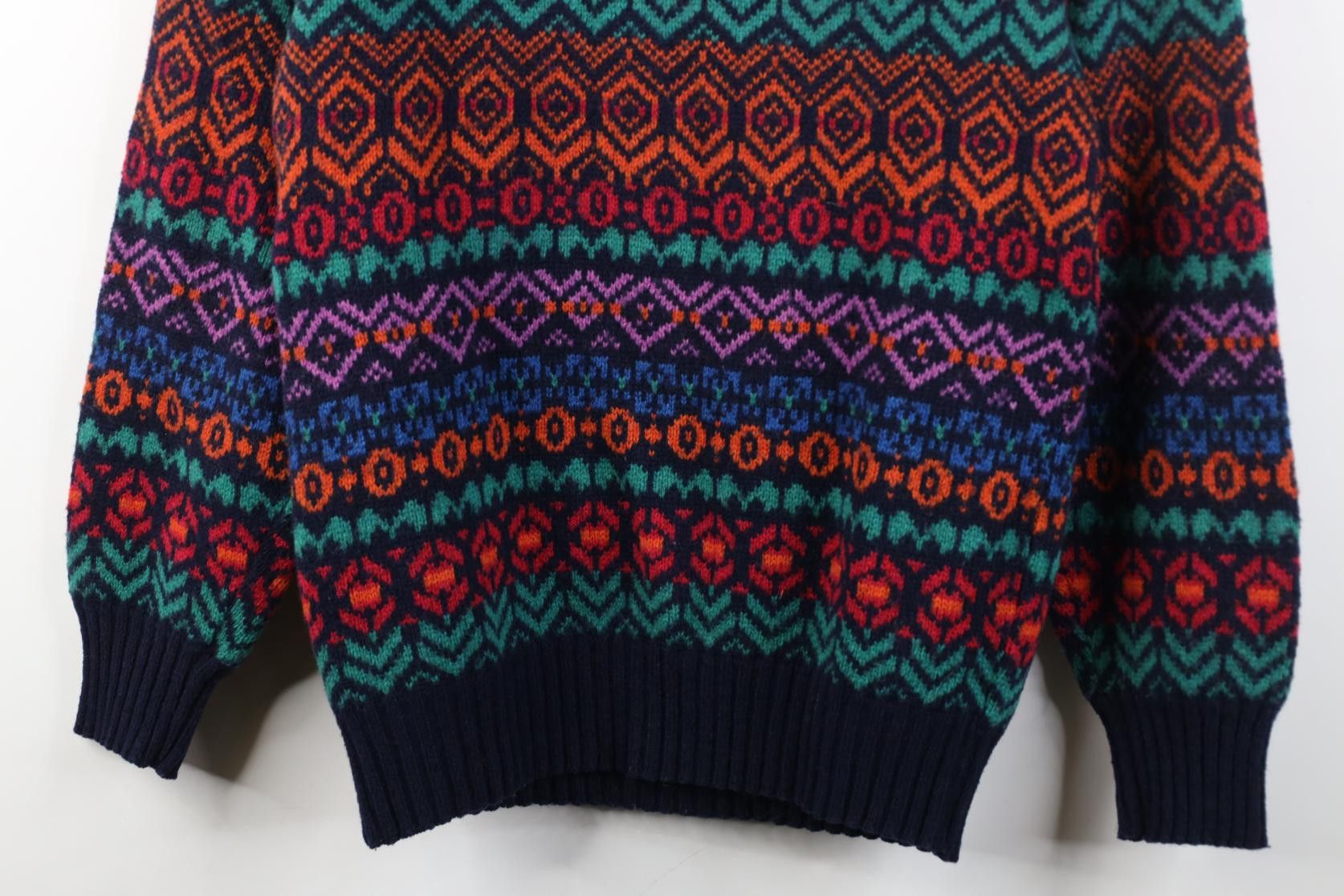 Vintage Vintage 90s Streetwear Wool Blend Rainbow Fair Isle Sweater Size M / US 6-8 / IT 42-44 - 3 Thumbnail