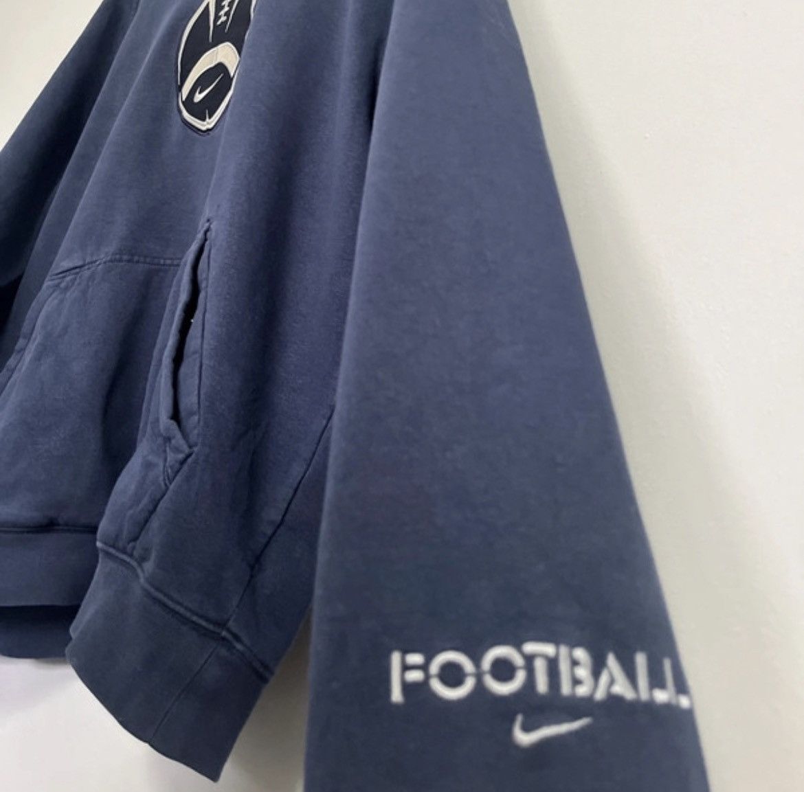 Nike × Vintage Vintage navy nike football hoodie Size US L / EU 52-54 / 3 - 2 Thumbnail