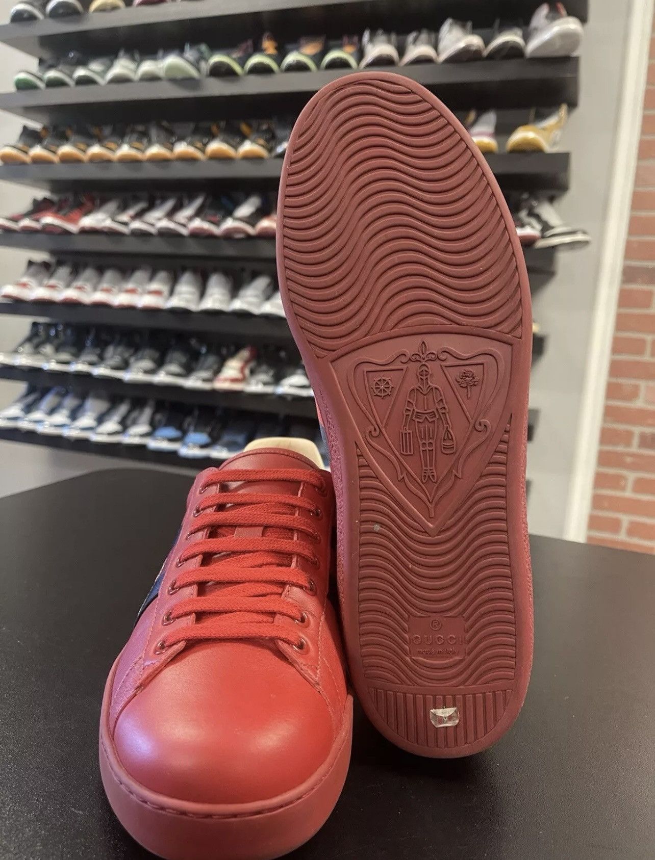 Gucci Size 10.5US/10G - Men's Gucci 429446 Ace Bee Sneakers Gucci Size US 10.5 / EU 43-44 - 8 Thumbnail