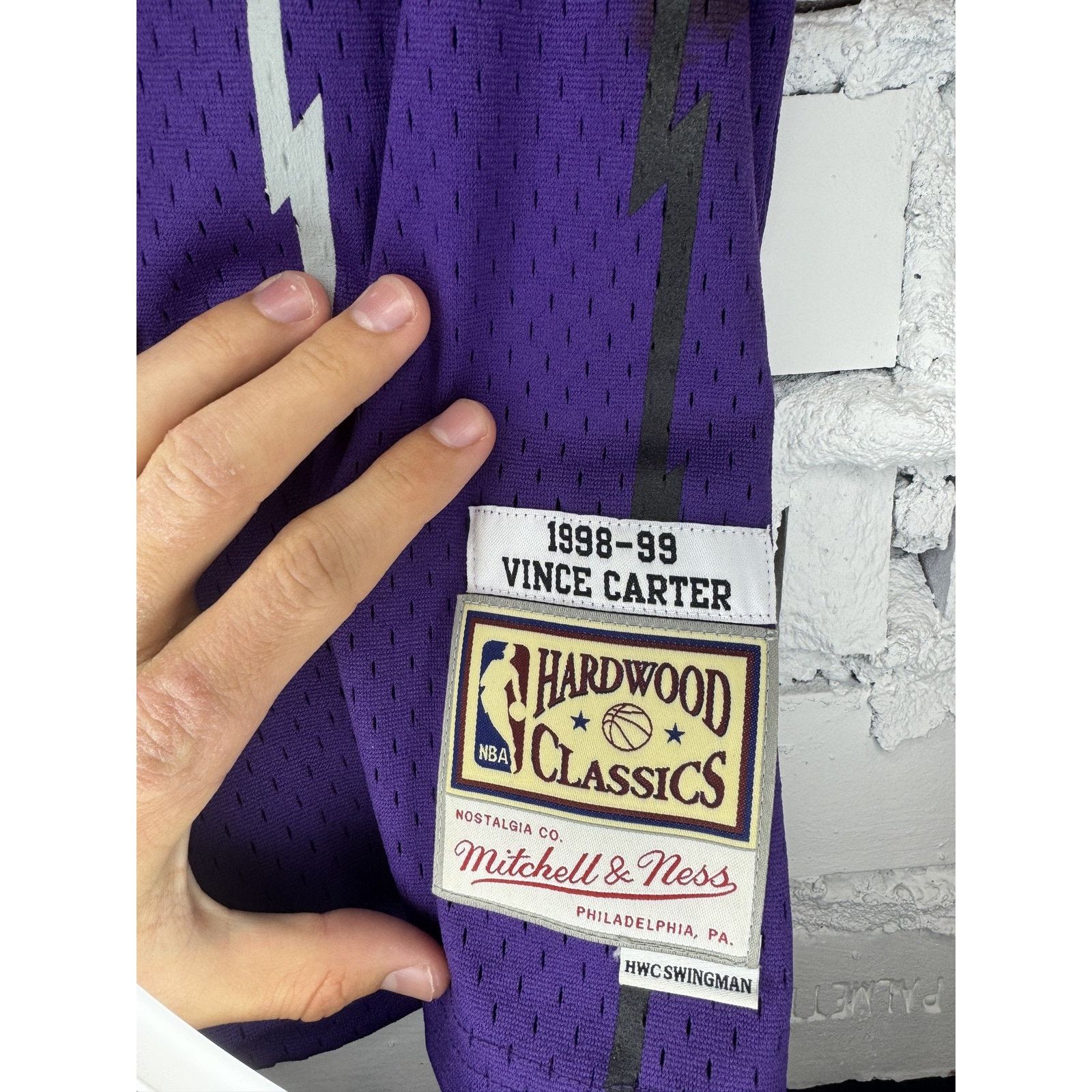 Mitchell & Ness Toronto Raptors Jersey XL NBA Basketball Vince Carter Retro Size US XL / EU 56 / 4 - 2 Thumbnail