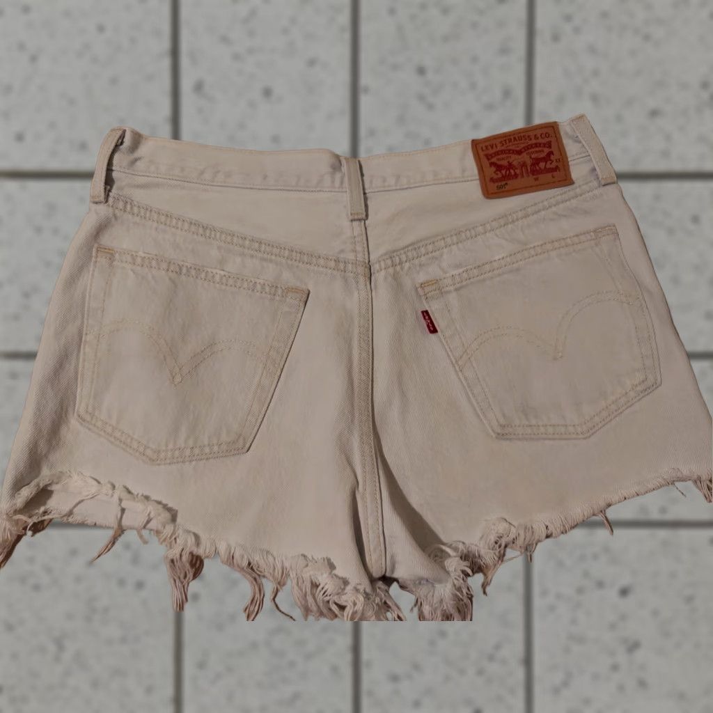 Levi's Womens Levis 501 Denim Shorts 28 Jean Size 28" / US 6 / IT 42 - 1 Thumbnail