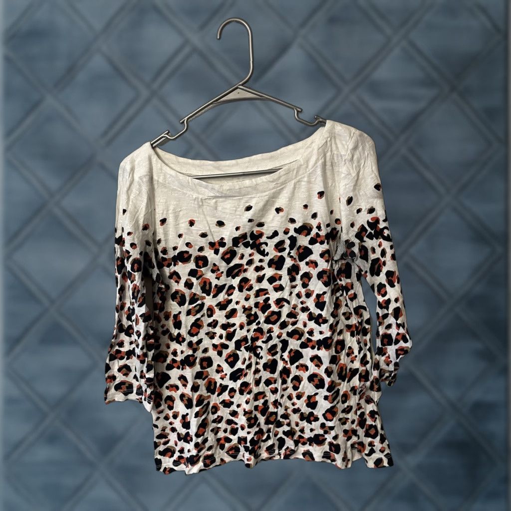 Ann Taylor Ann Taylor Woman's Blouse Shirt Multicolor Animal Print 3/4 Sleeve Navy Boat Neck Knit Top S Regular Womens Size S / US 4 / IT 40 - 1 Thumbnail