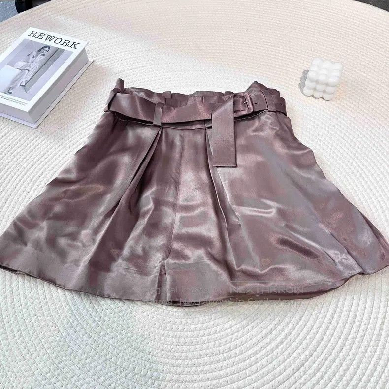 Fendi Fendi Champagne Date Red Mulberry Silk Belted High Waisted Size 26" / US 2 / IT 38 - 1 Thumbnail