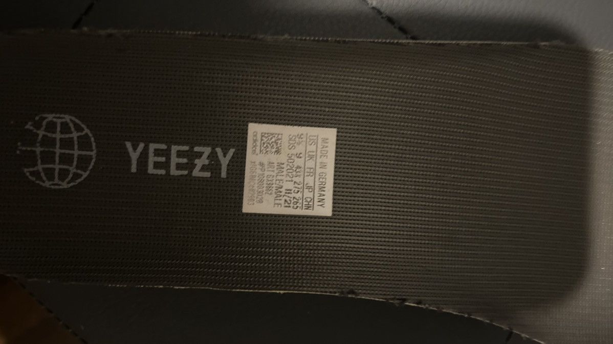 Adidas Yeezy 450 Cinder Size US 9.5 / EU 42-43 - 11 Thumbnail