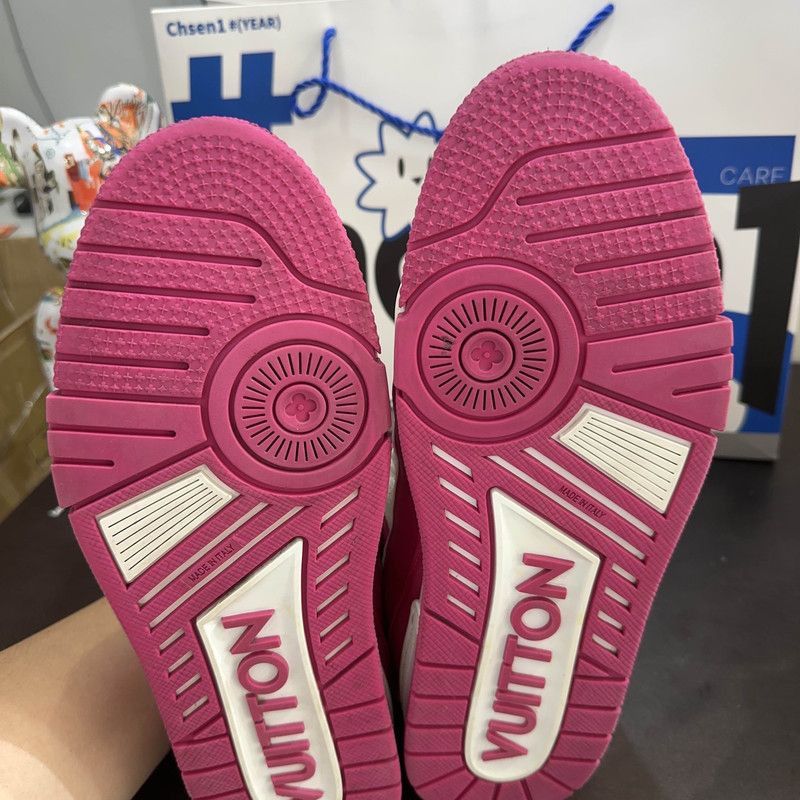 Louis Vuitton Louis Vuitton Trainer Low-Top Sneakers in Purplish Red -250 Size US 9 / EU 42 - 9 Thumbnail