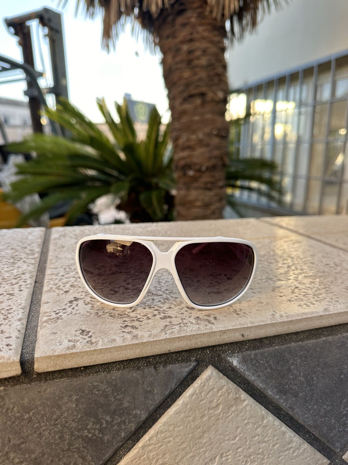 John Richmond John Richmond Sunglasses mod. JR659 col. 02 Size ONE SIZE - 2 Thumbnail