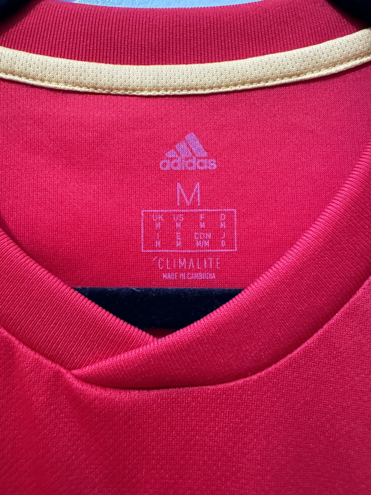 Adidas Spain 2018 World Cup Jersey Size US M / EU 48-50 / 2 - 3 Thumbnail