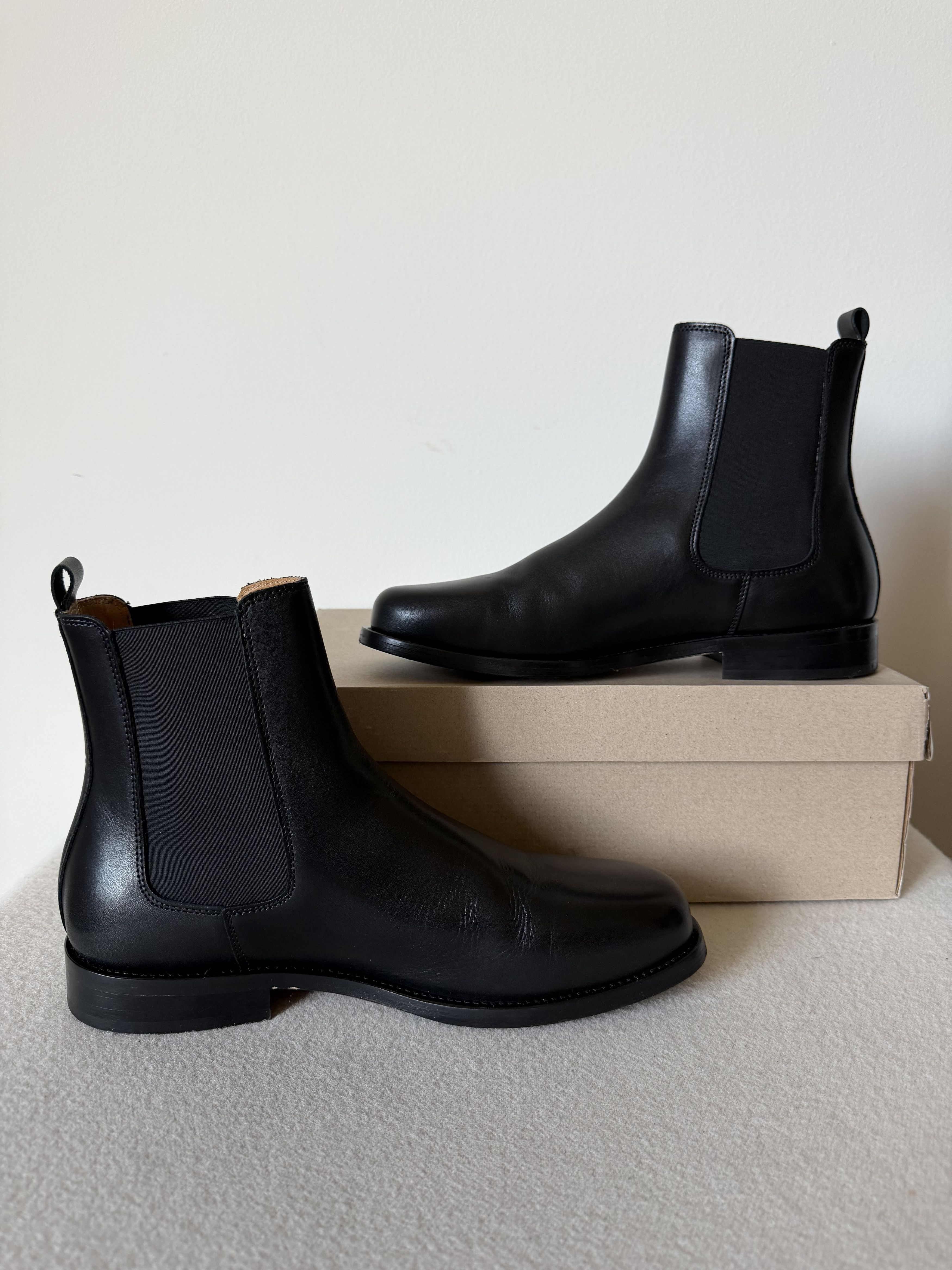 Mfpen Mfpen Core Chelsea Boots in Black Leather Size US 10 / EU 43 - 3 Thumbnail