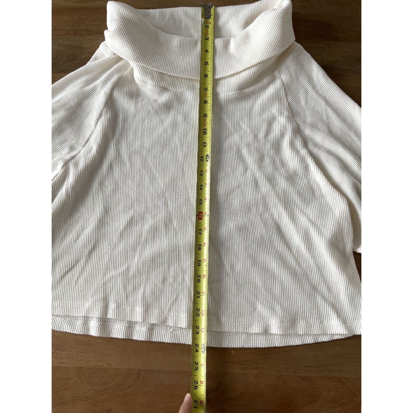 Vintage Pilcro Sweater Women M Ivory Waffle Knit Turtleneck Cropped Dolman Sleeve Pullover Size M / US 6-8 / IT 42-44 - 6 Thumbnail