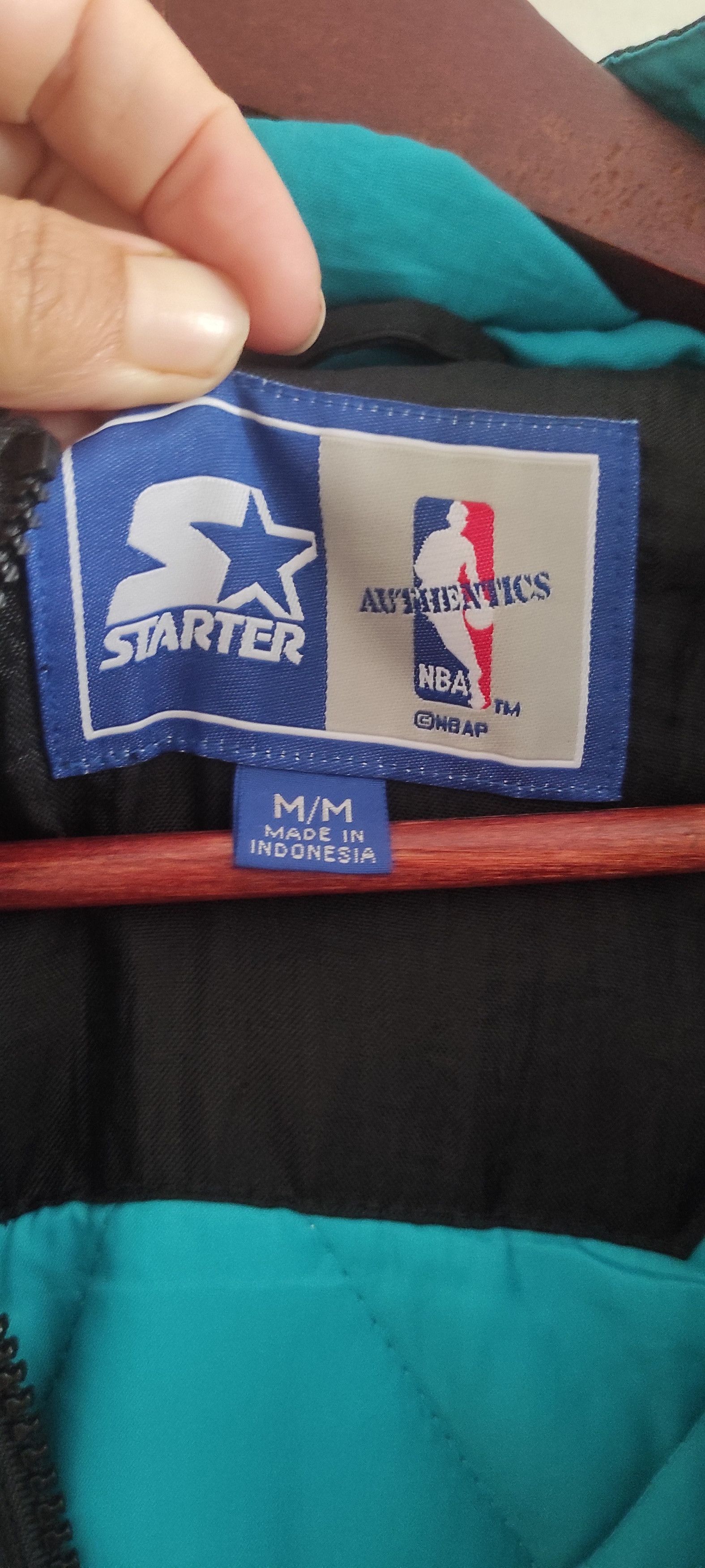 NBA × Starter × Vintage NBA Vancouver Grizzlies Starter Puffer Quarter Zip Jacket Size US M / EU 48-50 / 2 - 8 Thumbnail