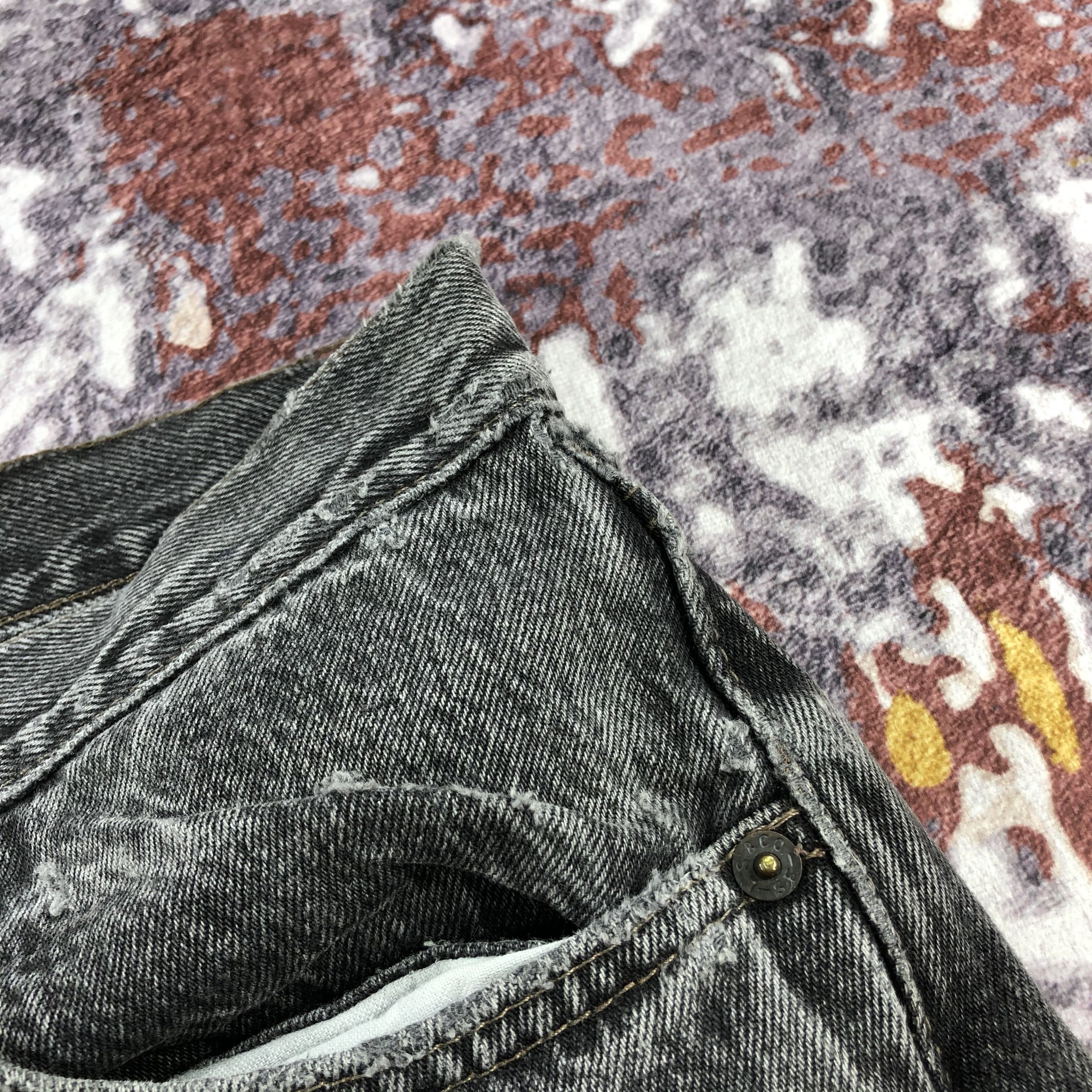 Levi's Vintage 90s Faded Black Levis 501 Jeans-JM2272 Size US 36 / EU 52 - 12 Thumbnail