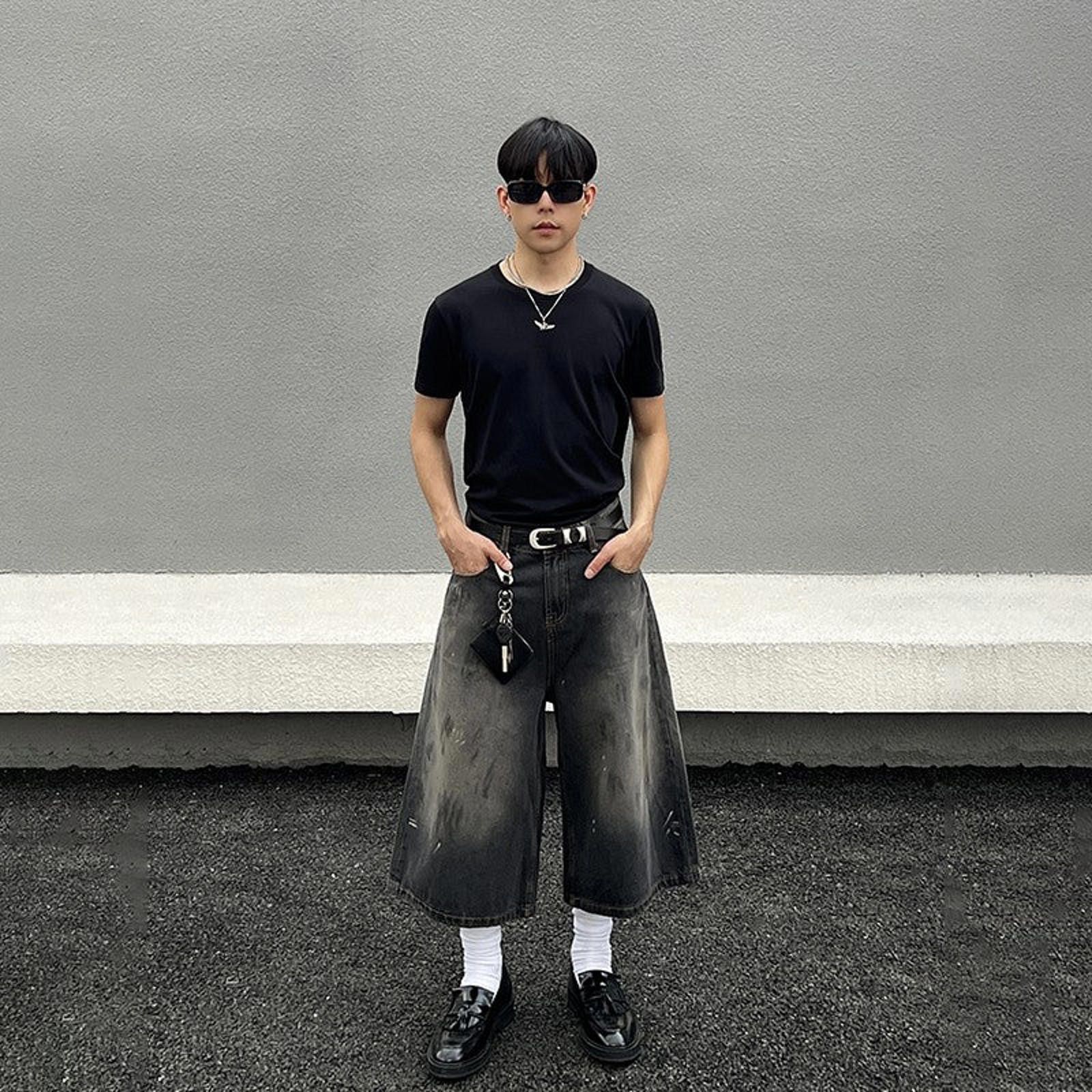 Jean Wide Leg Long Black Denim Jorts / Shorts Size US 30 / EU 46 - 4 Thumbnail