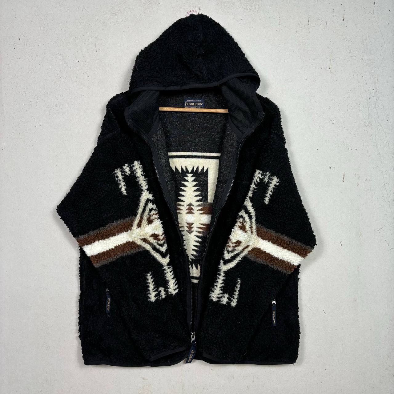 Pendleton PENDLETON Black Boa Sherpa Native Cross Fleece Hoodie Jacket Size US L / EU 52-54 / 3 - 3 Thumbnail