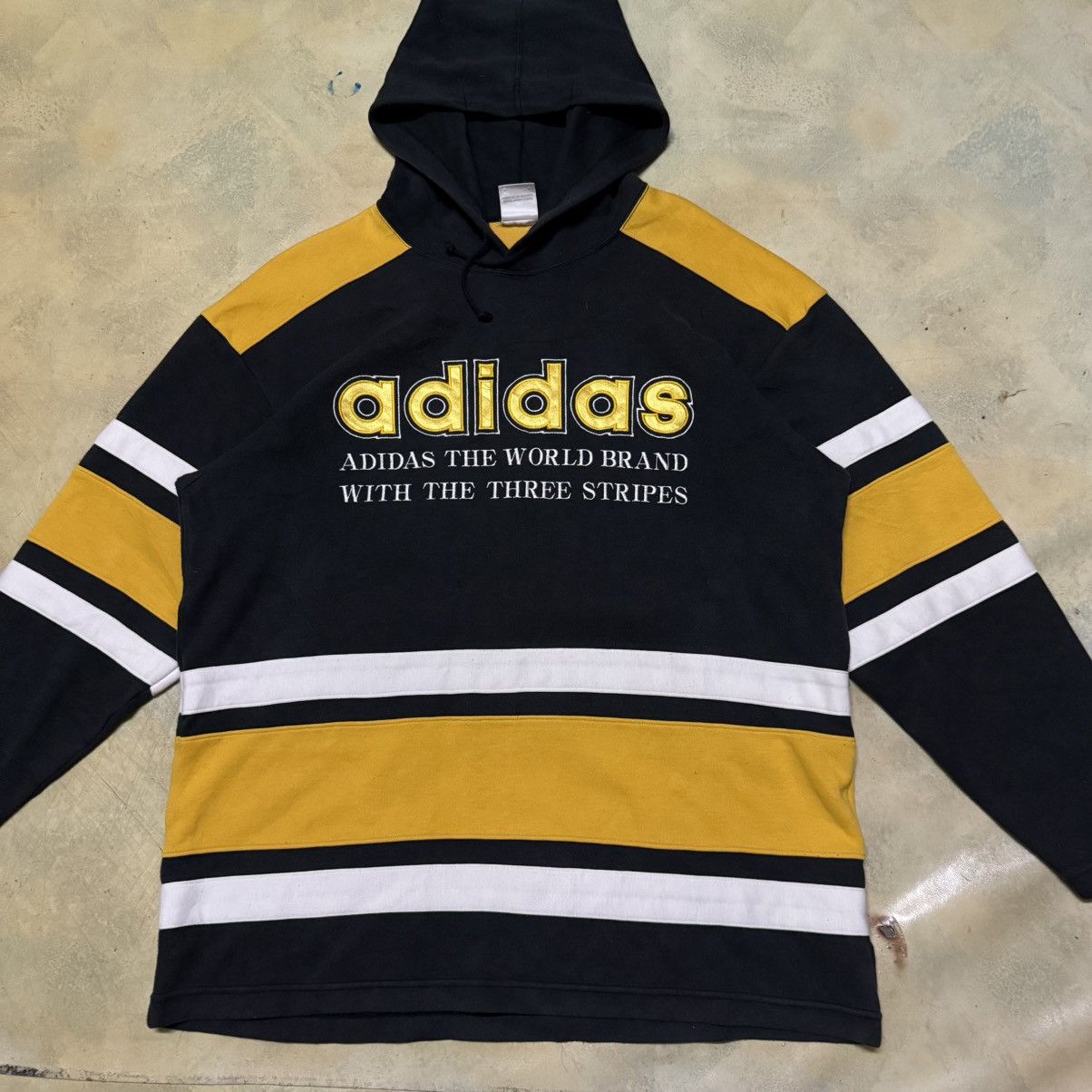 Adidas Vintage Adidas Big Logo Hoodie Size US L / EU 52-54 / 3 - 4 Thumbnail