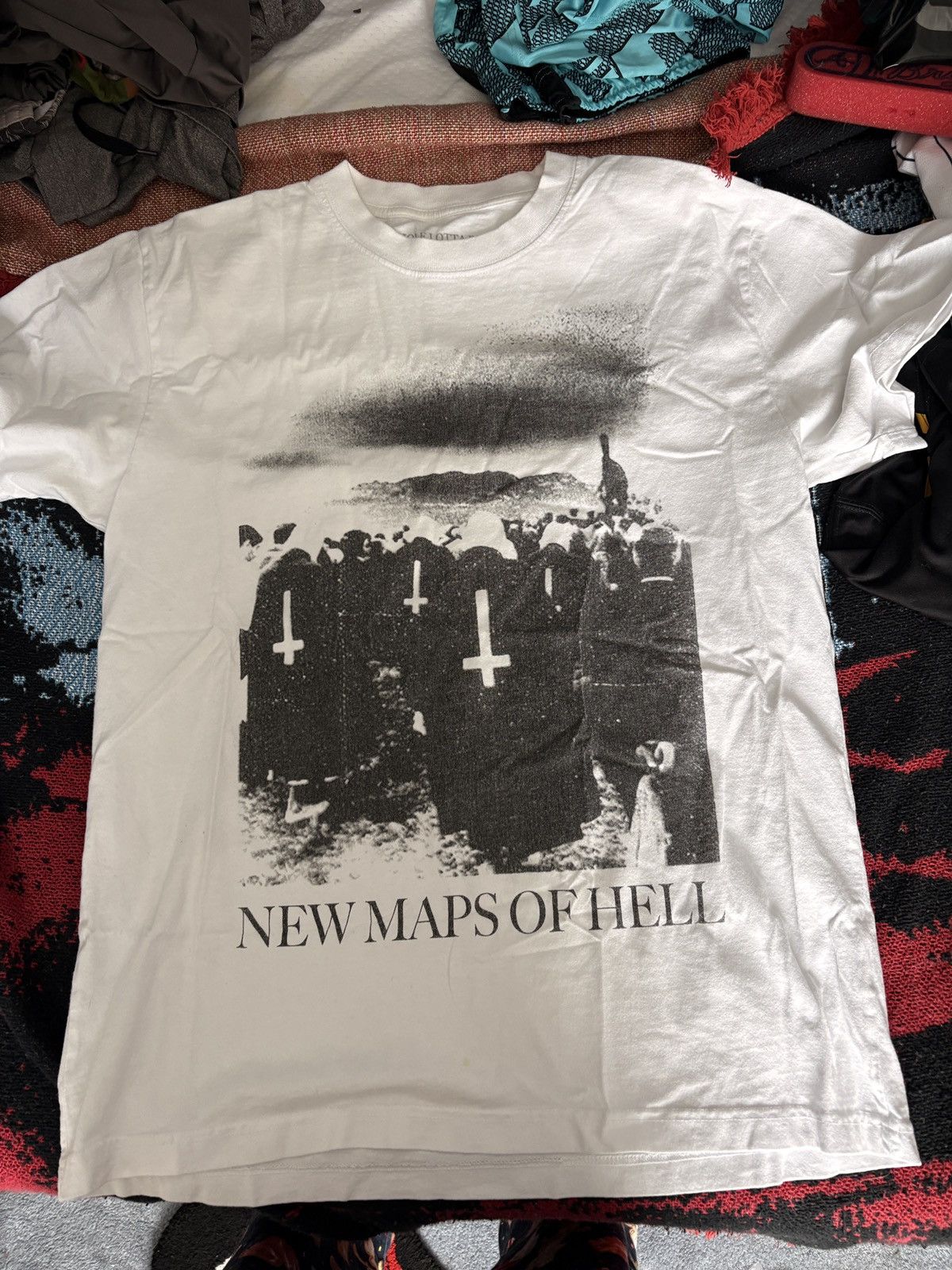 Playboi Carti Playboi Carti Whole Lotta Red “New Maps Of Hell” Size US M / EU 48-50 / 2 - 1 Thumbnail