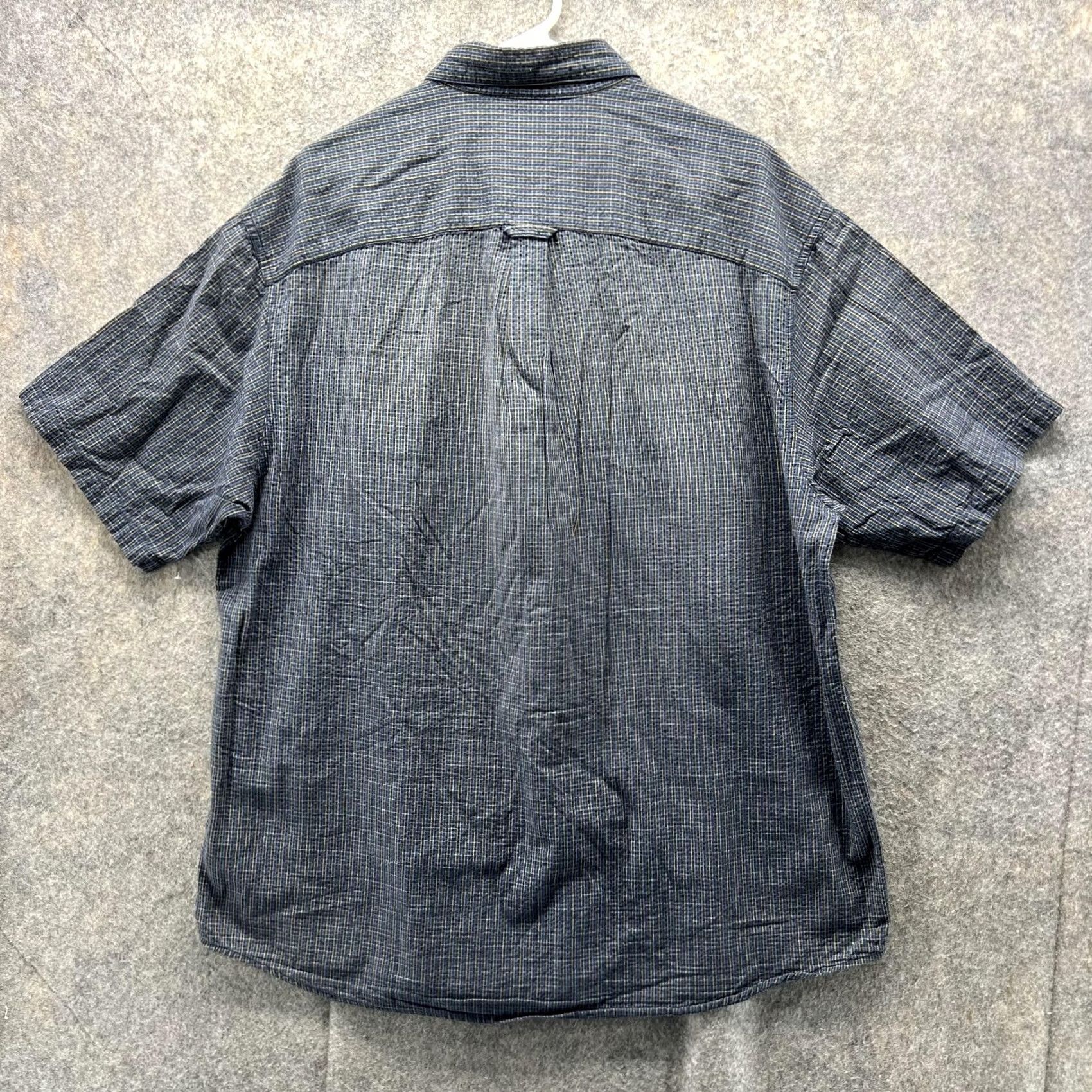 Vintage VINTAGE Columbia Shirt Mens XL Gray Casual Button-Down Seersucker Sportswear Size US XL / EU 56 / 4 - 2 Thumbnail
