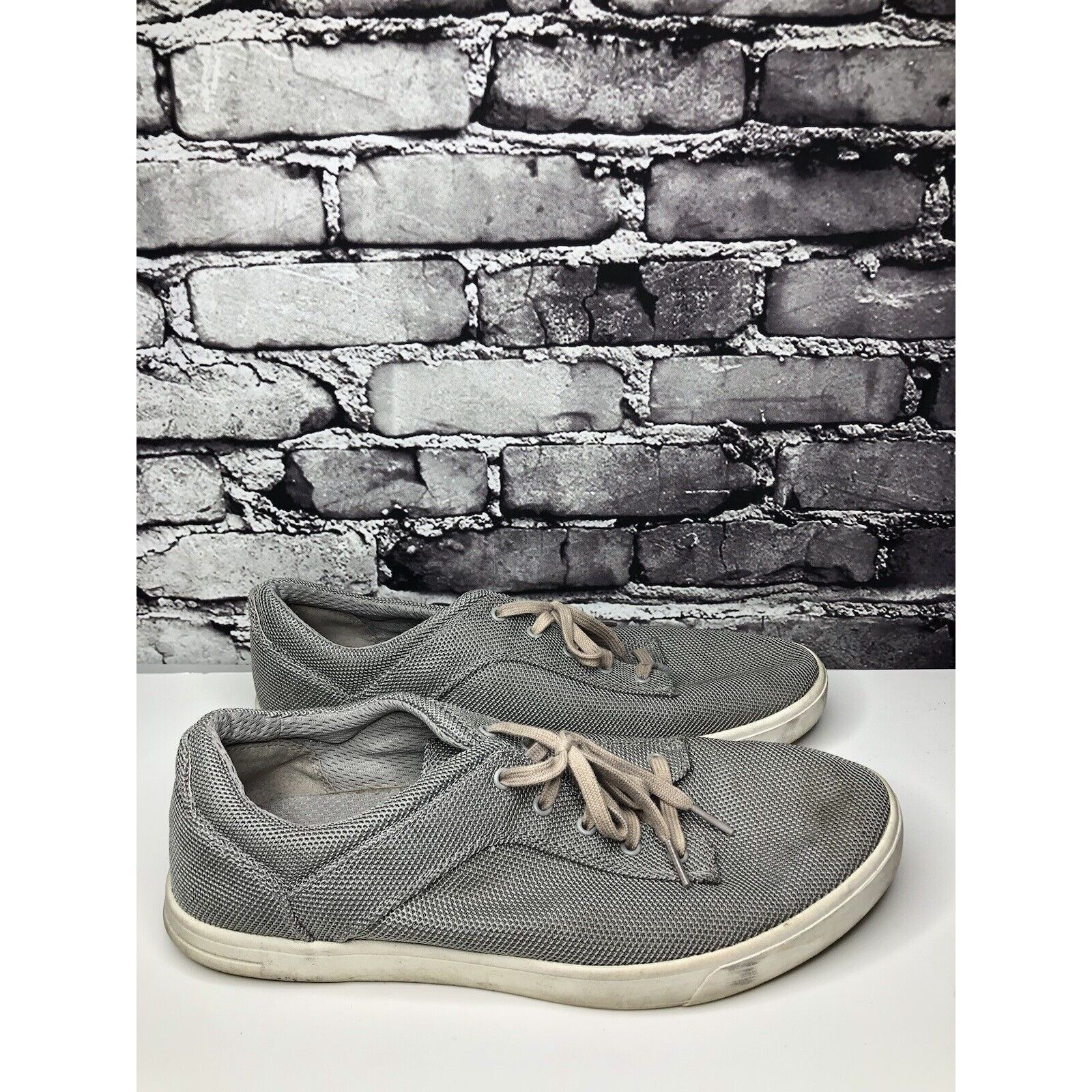 Ugg UGG Seal Grey Bueller Hyper Weave Fashion Sneakers Shoes Men Size US 13 / EU 46 - 9 Thumbnail