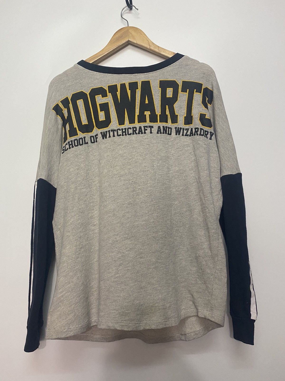 Vintage HOGWARTS School Witchcraft HARRY POTTER Pullover Sweatshirt Size US L / EU 52-54 / 3 - 2 Thumbnail