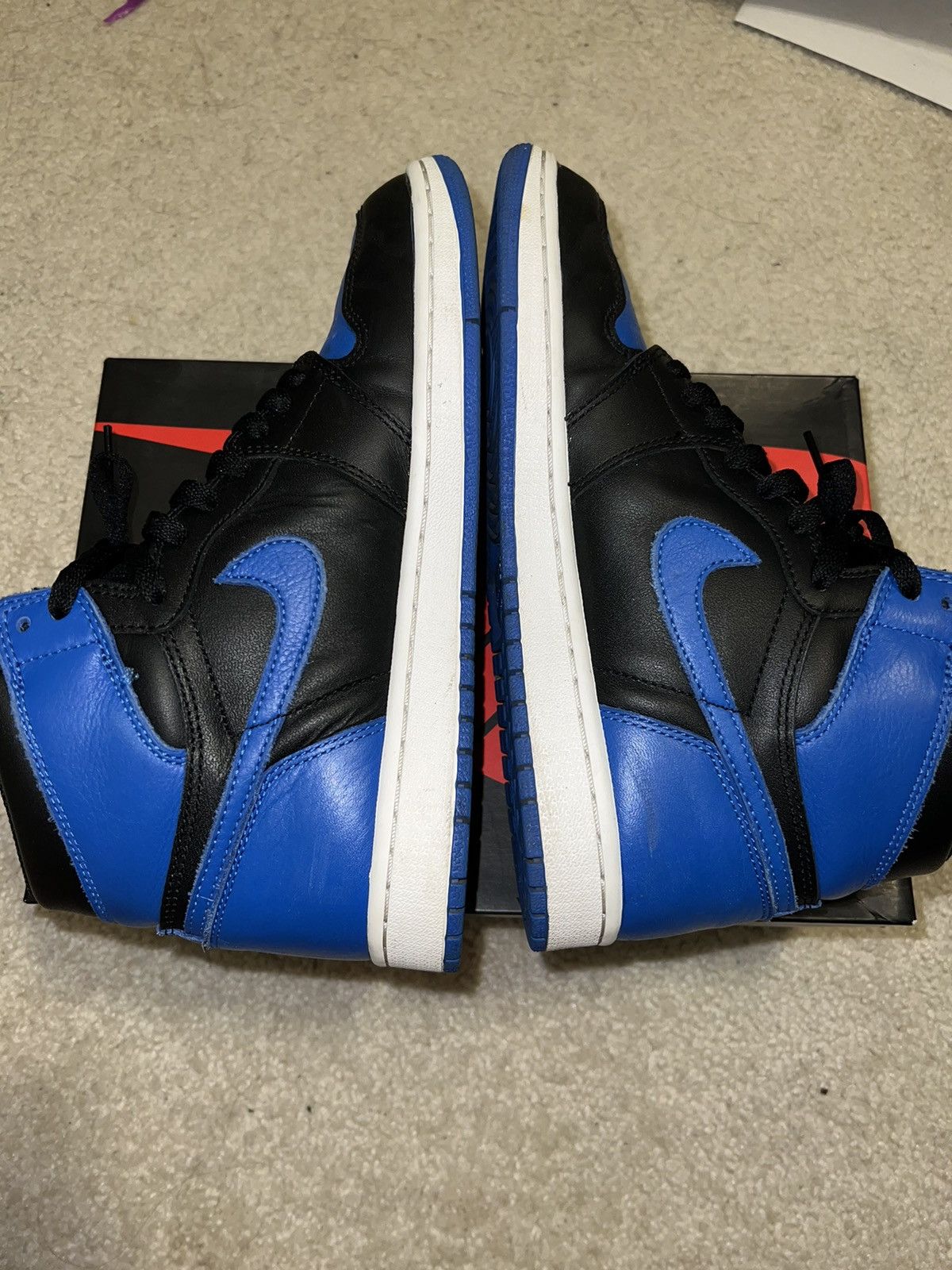 Nike Air Jordan Retro 1 Royal Size US 8 / EU 41 - 5 Thumbnail