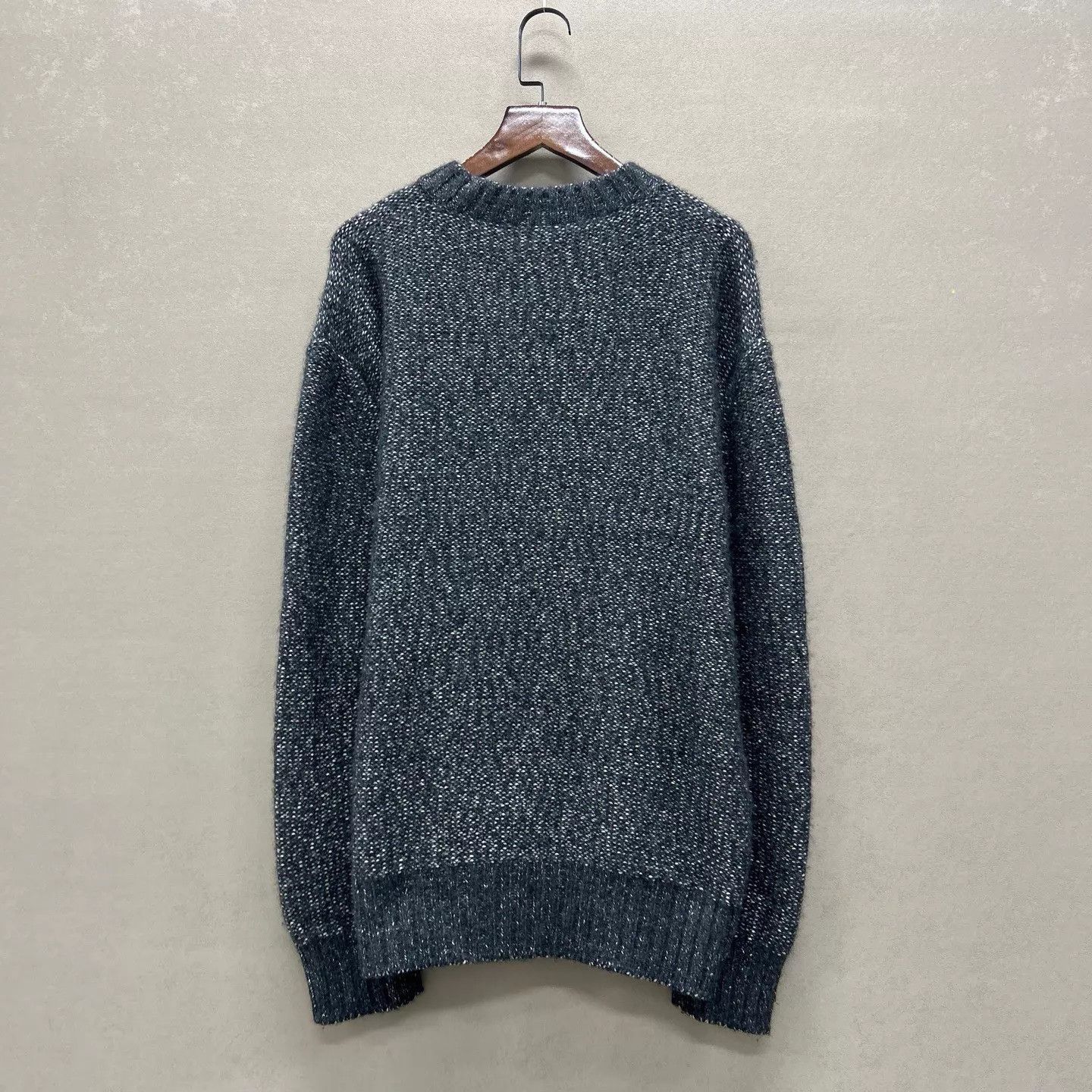 Loro Piana Loro Piana crewneck knit sweater b&w colorblock 50 Size US M / EU 48-50 / 2 - 2 Thumbnail