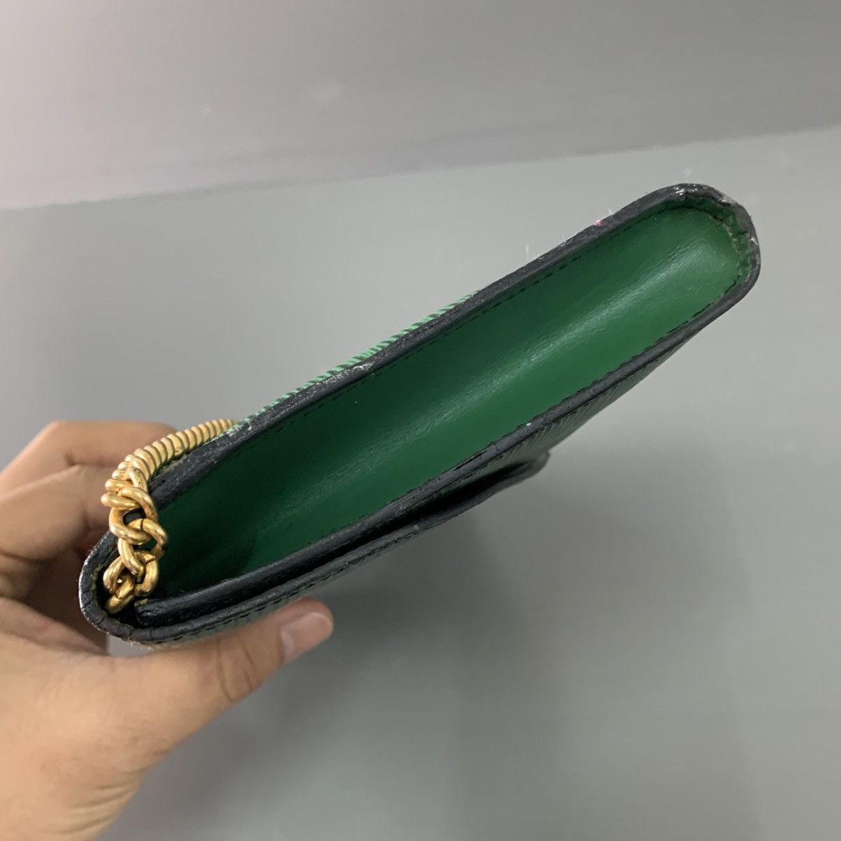 Louis Vuitton Louis Vuitton Epi Leather Pochette Bag Size ONE SIZE - 11 Thumbnail