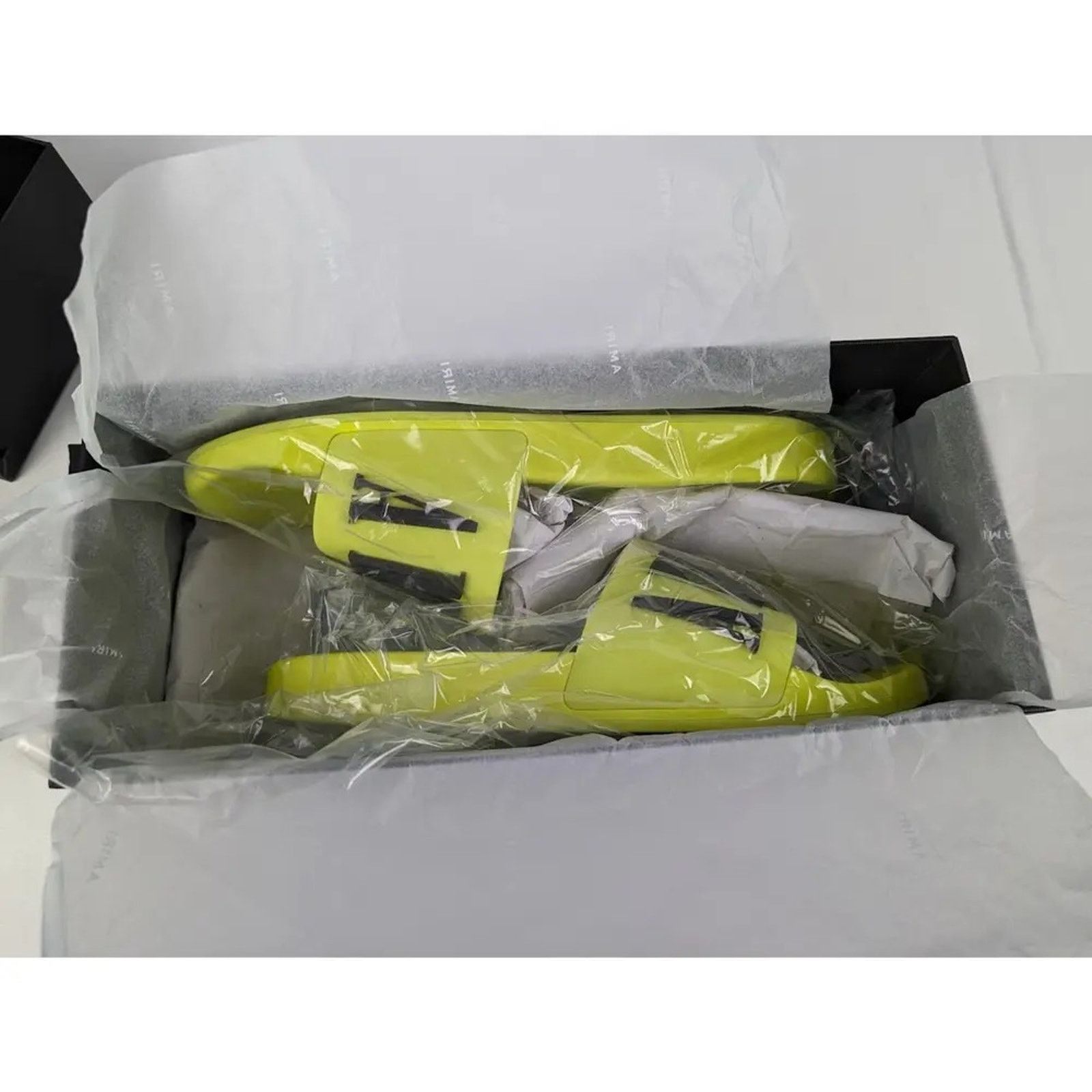 Amiri o1rshd1 Logo Pool Slide in Yellow/Black Size US 14 / EU 47 - 12 Thumbnail