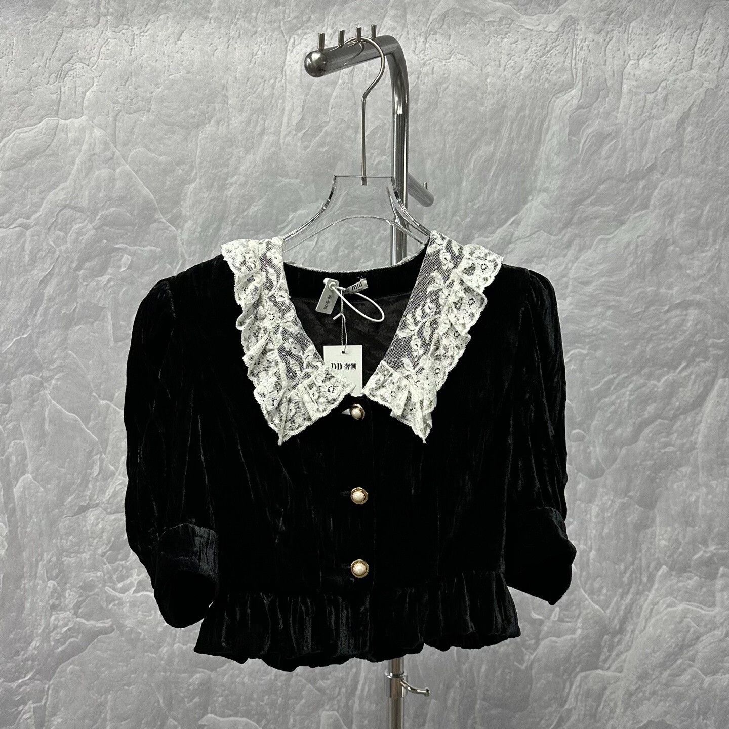 Miu Miu miu miu lace collar velvet coat Size S / US 4 / IT 40 - 1 Thumbnail