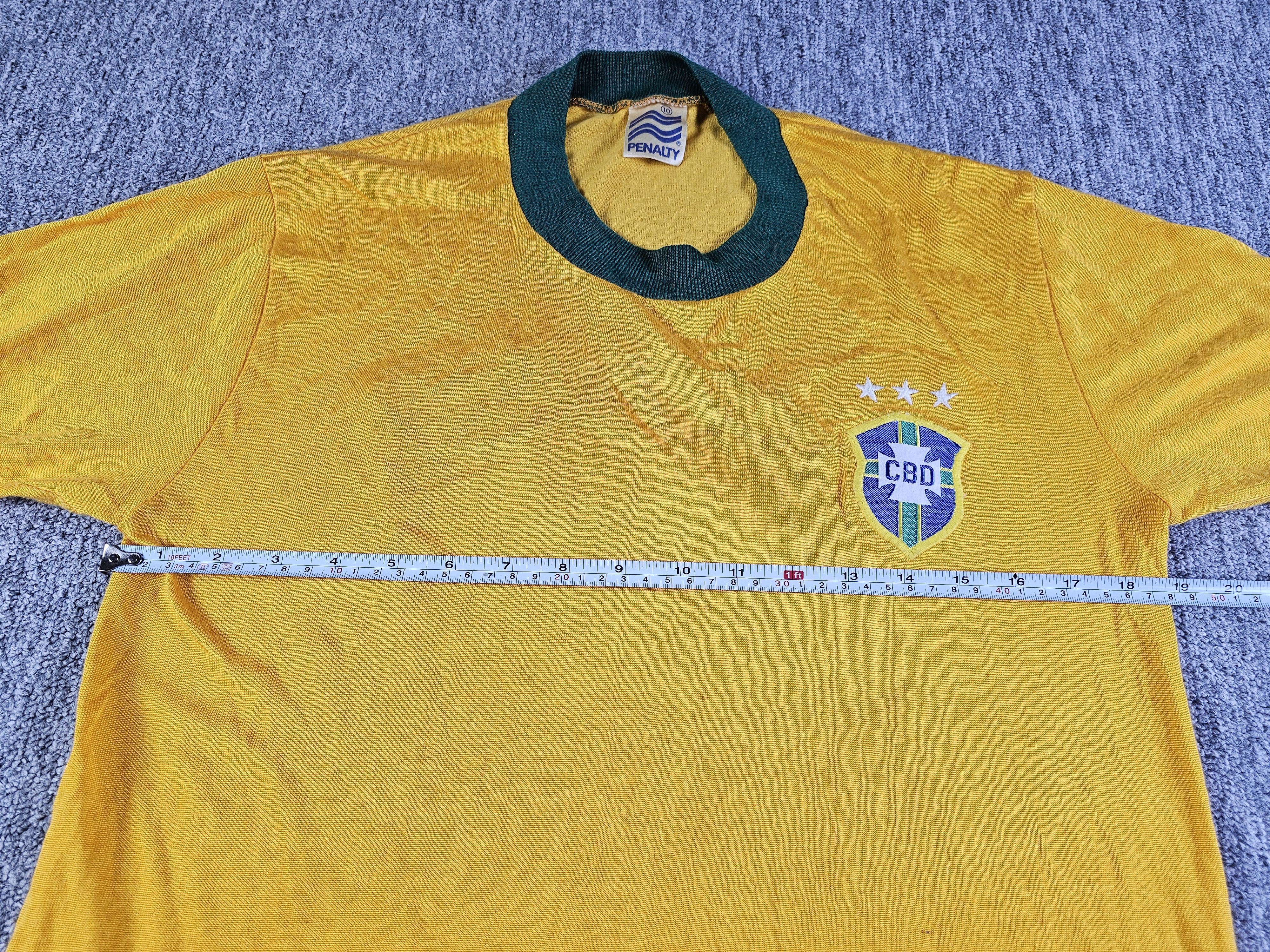 Penalty Vintage 1970s Brazil Jersey Penalty Tag Rare Viscose M Size US M / EU 48-50 / 2 - 7 Thumbnail