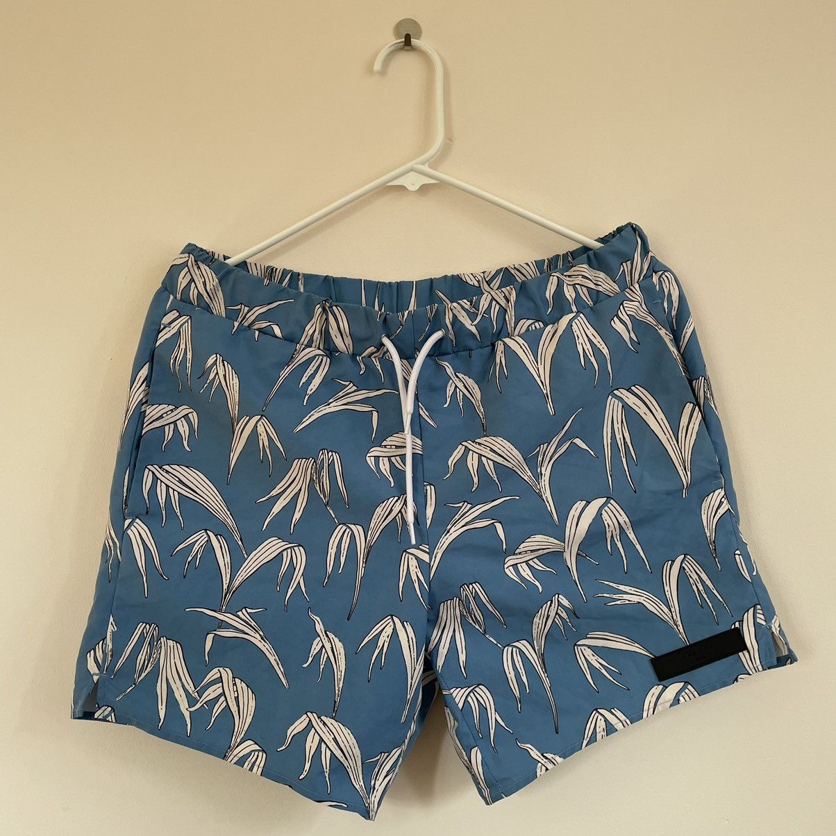 Designer × Sandro Sandro Paris shorts Size US 30 / EU 46 - 1 Thumbnail