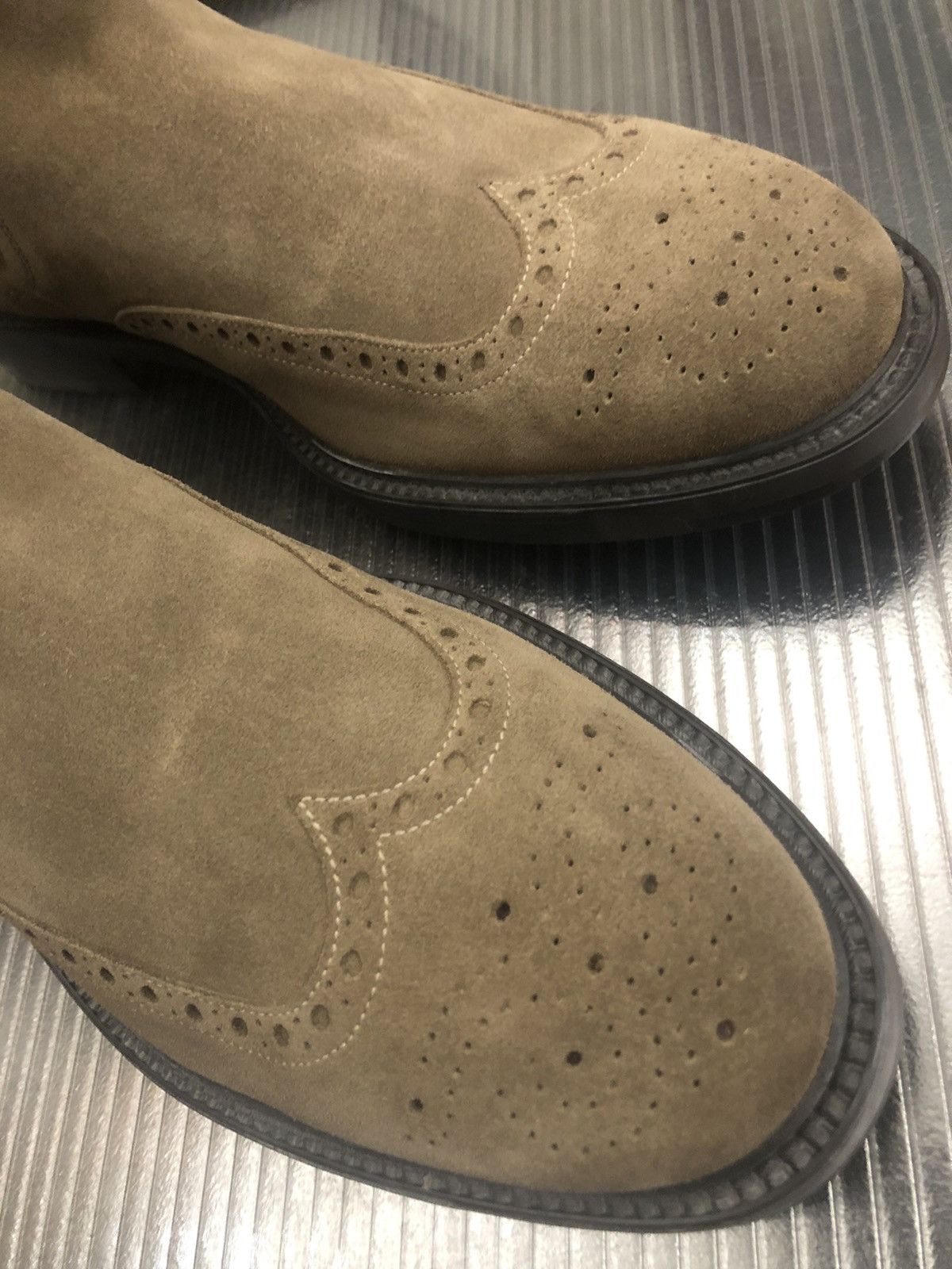 Santoni Santoni 🇮🇹 brown suede commando Chelsea boots 11.5 US NEW Size US 11.5 / EU 44-45 - 13 Thumbnail