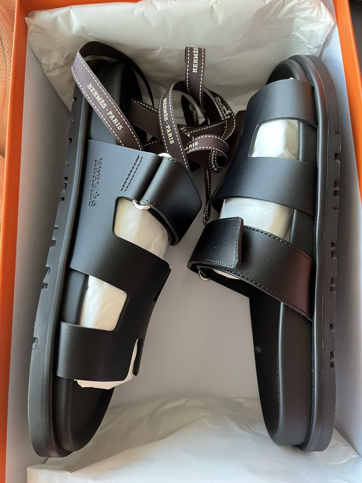 Hermes Brand New Hermes Chypre Calfskin Women’s Sandal 39 Black Size US 9 / IT 39 - 2 Thumbnail