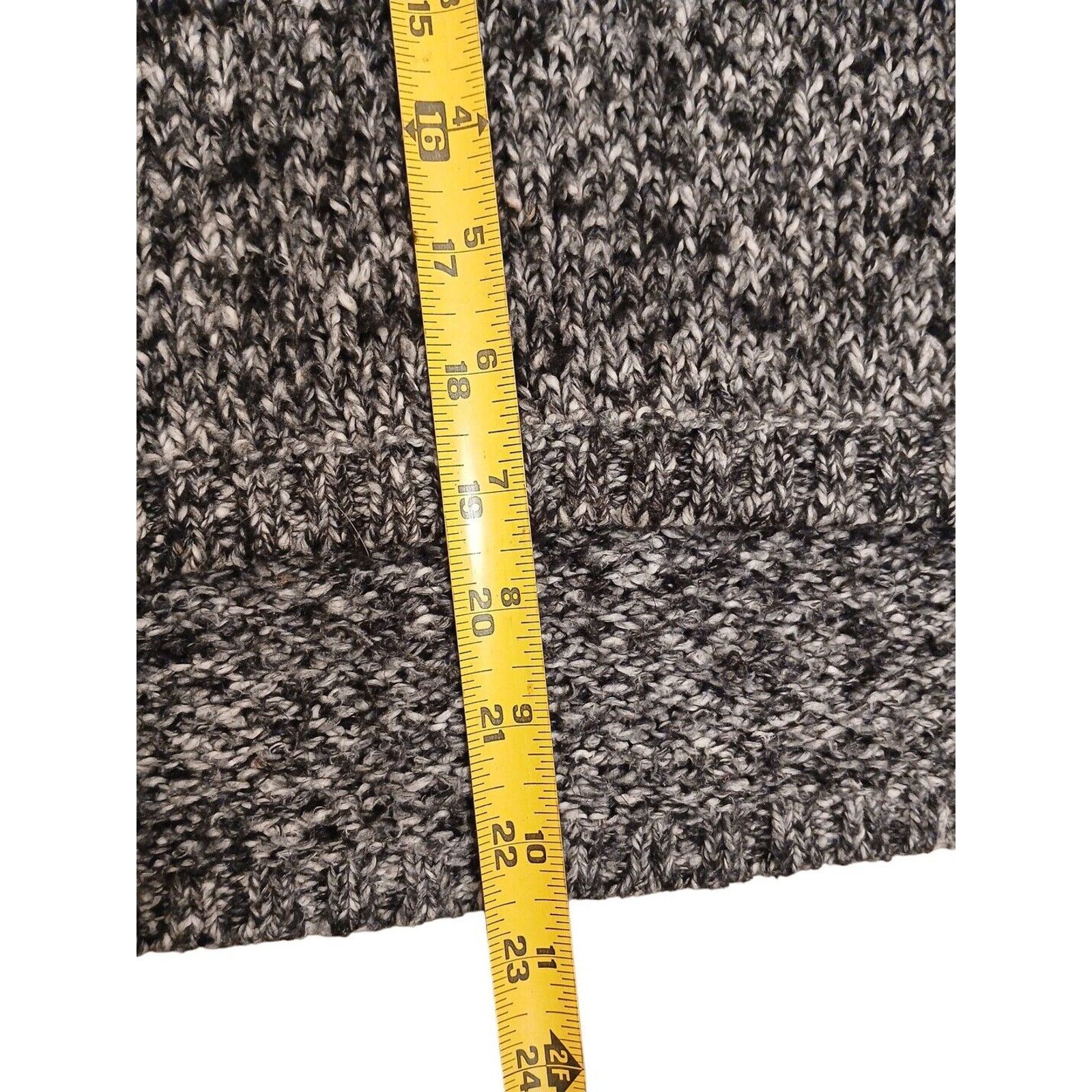 Calvin Klein Calvin Klein Sweater Women’s Size M Gray HI-LO 3/4 Sleeve Size M / US 6-8 / IT 42-44 - 11 Thumbnail