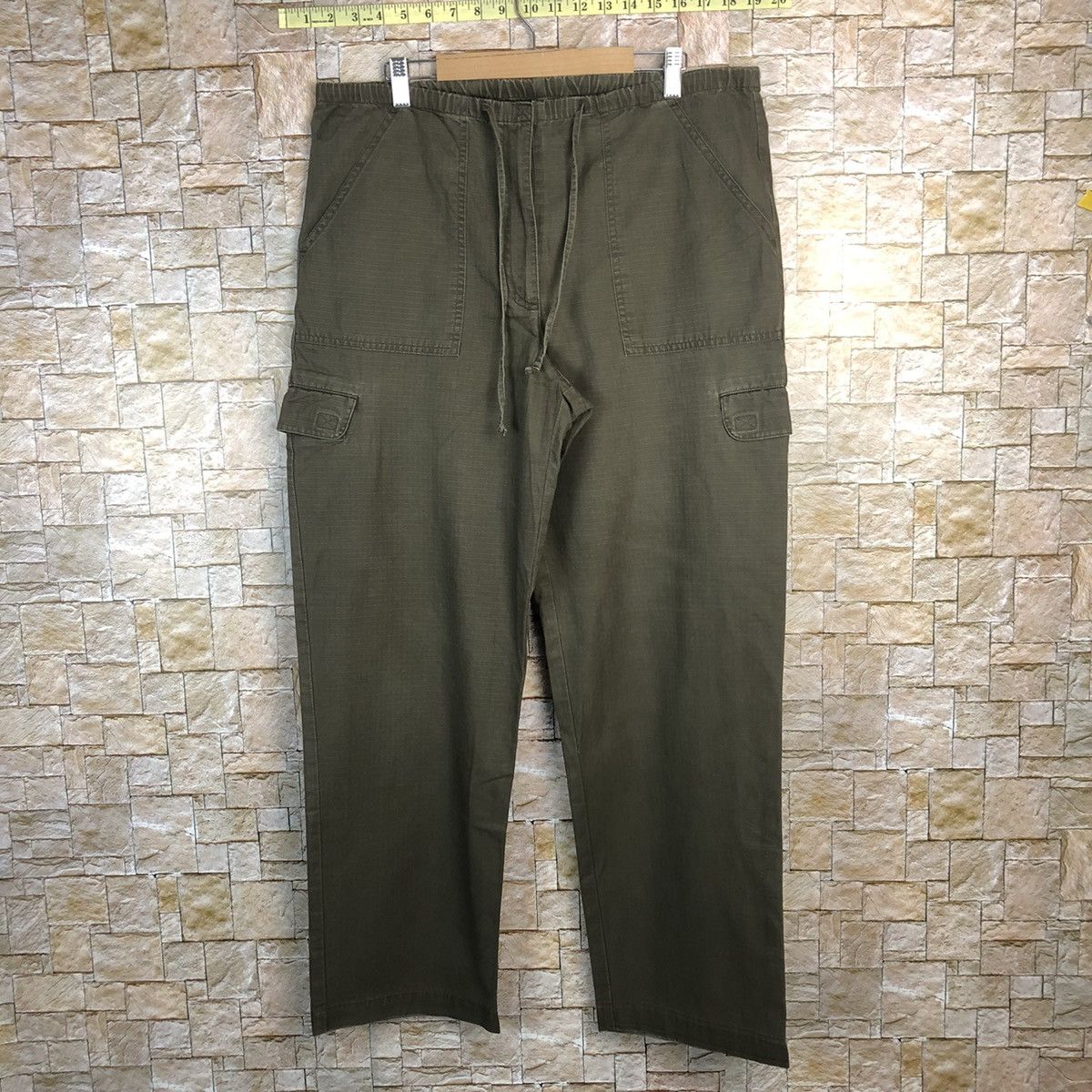 L.L. Bean L.L.Bean Dark Green Cargo Multipocket Pants #A313 Size 30" / US 8 / IT 44 - 1 Thumbnail